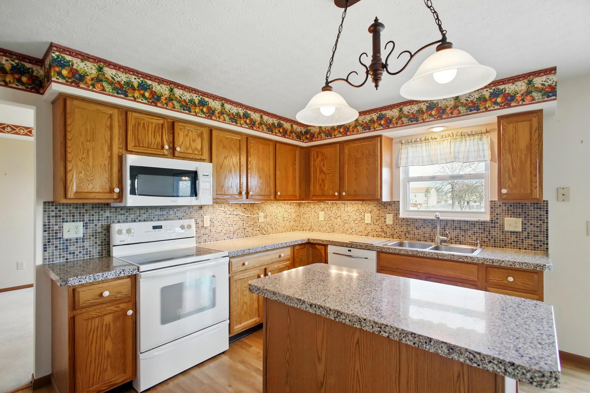 3816 Lake Cumberland Way Property Photo 16