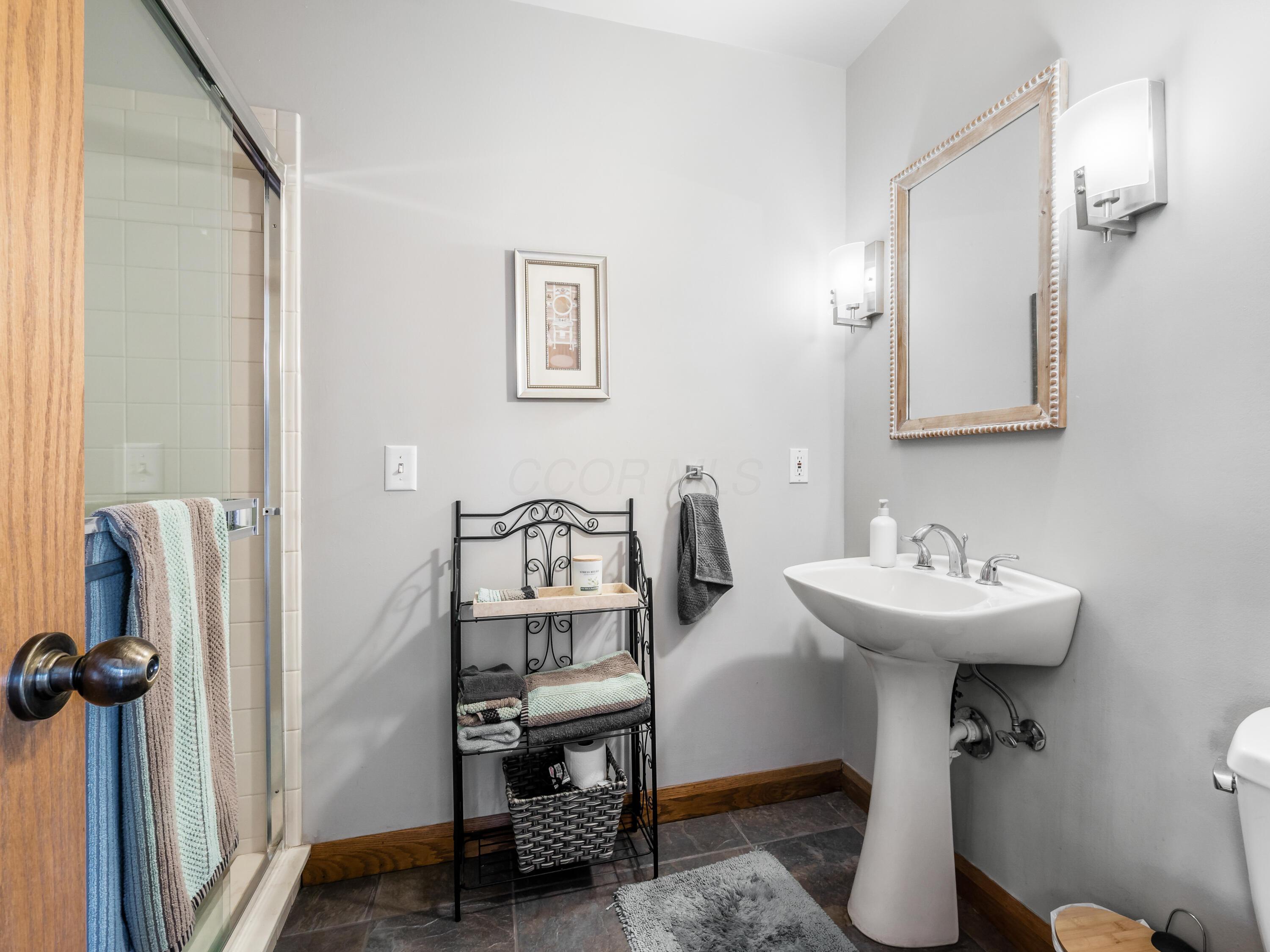 851 Noe Bixby Road Property Photo 40