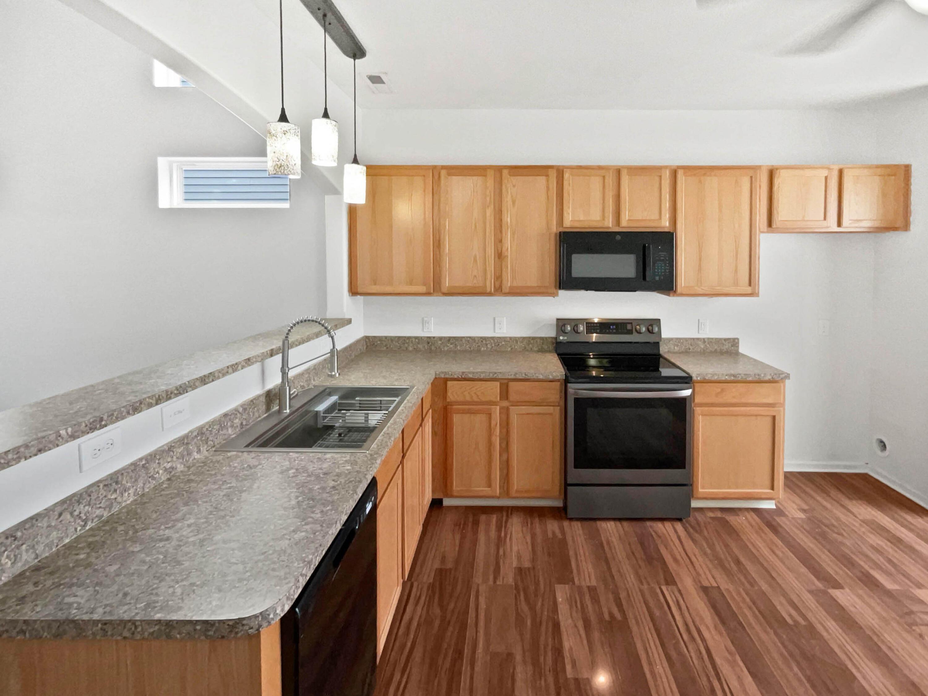 6243 Red Glare Drive, Ut285 Property Photo 6