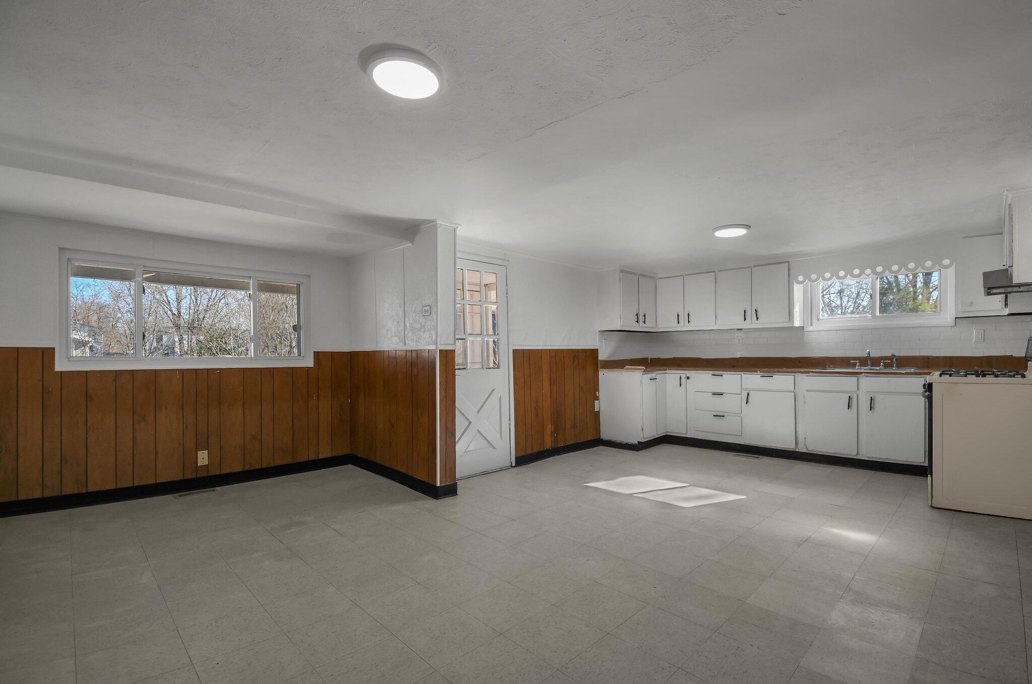 157 Pincott Street Property Photo 6
