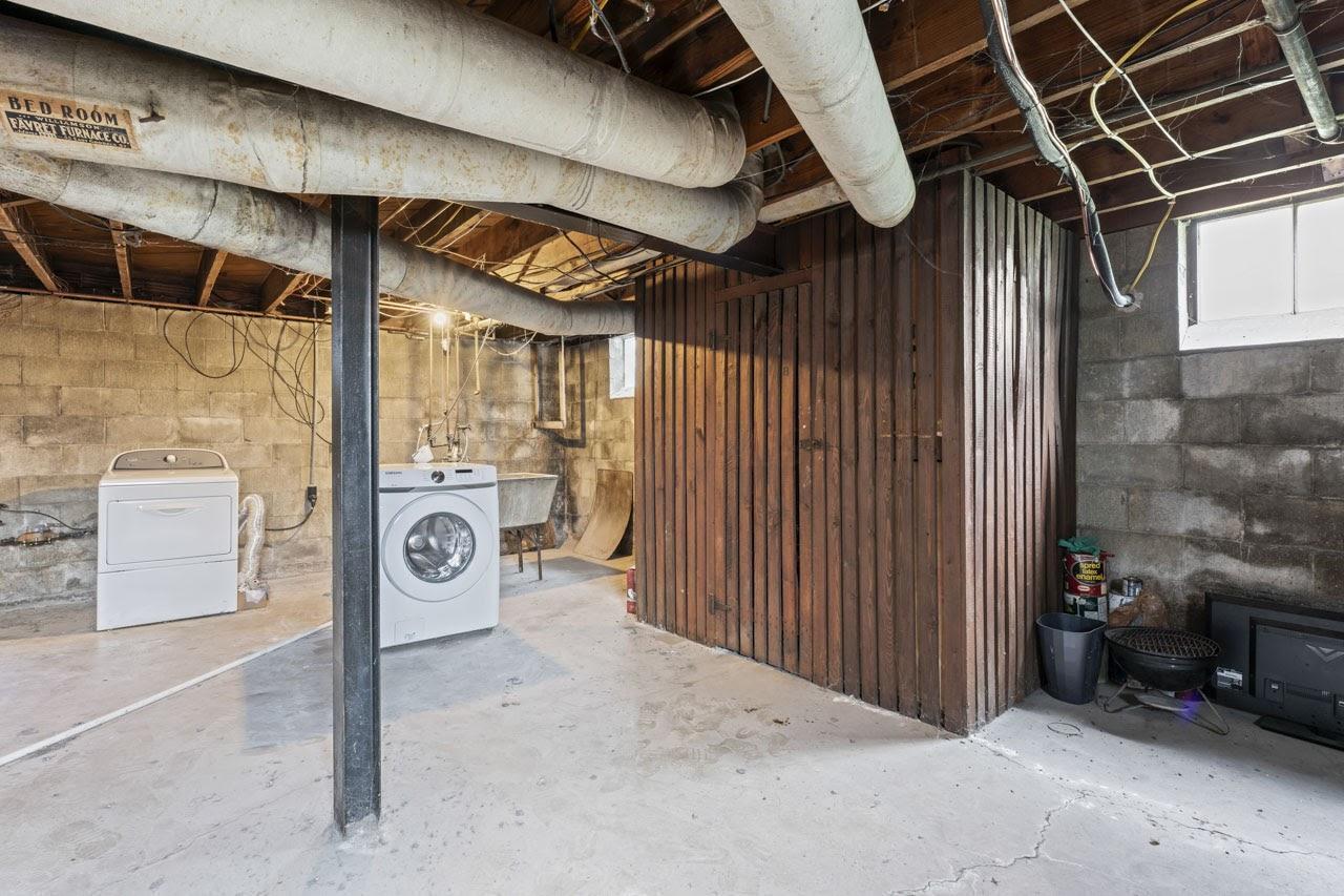 1440 Elmwood Avenue, B Property Photo 18