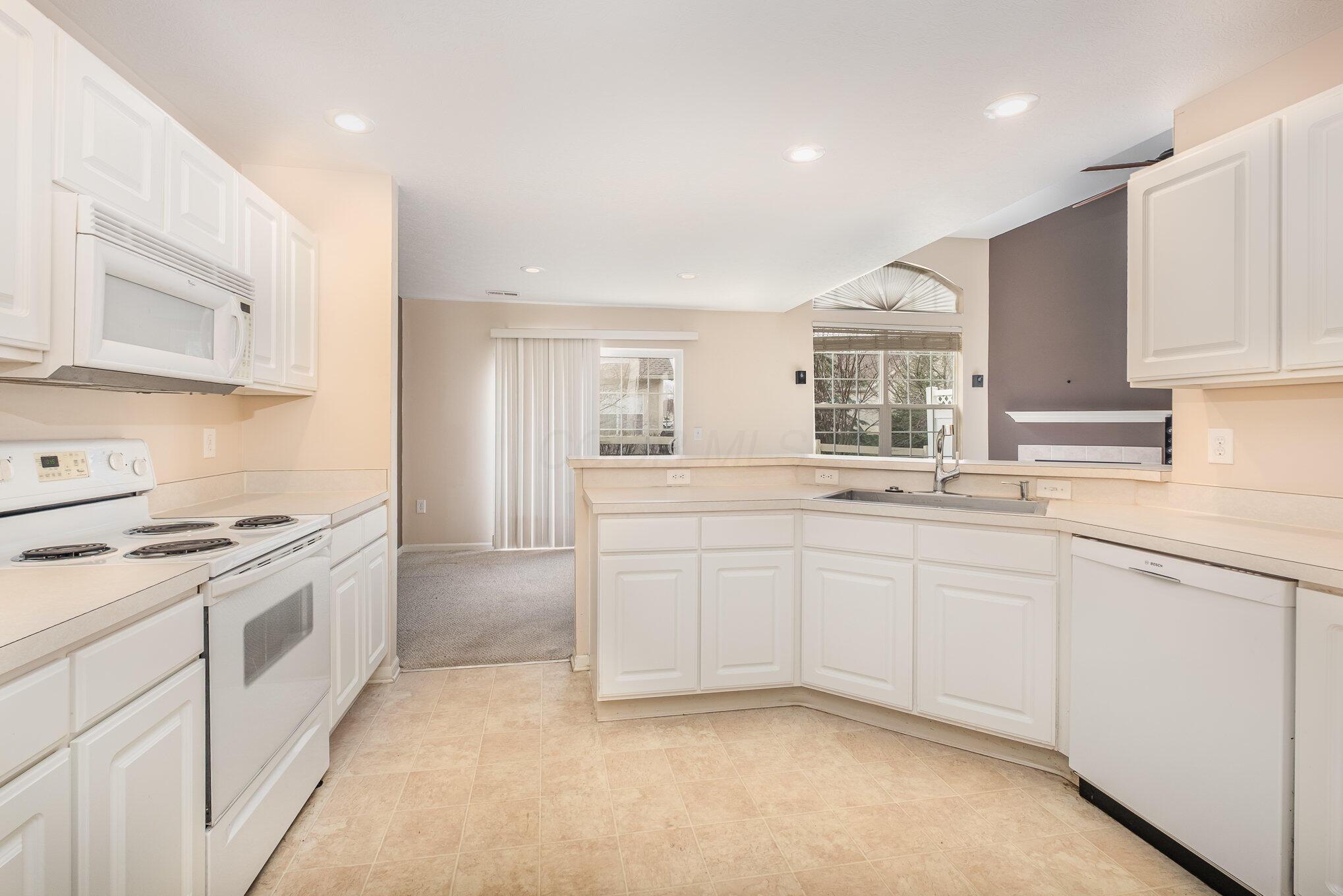 5145 Vinings Boulevard, B Property Photo 18