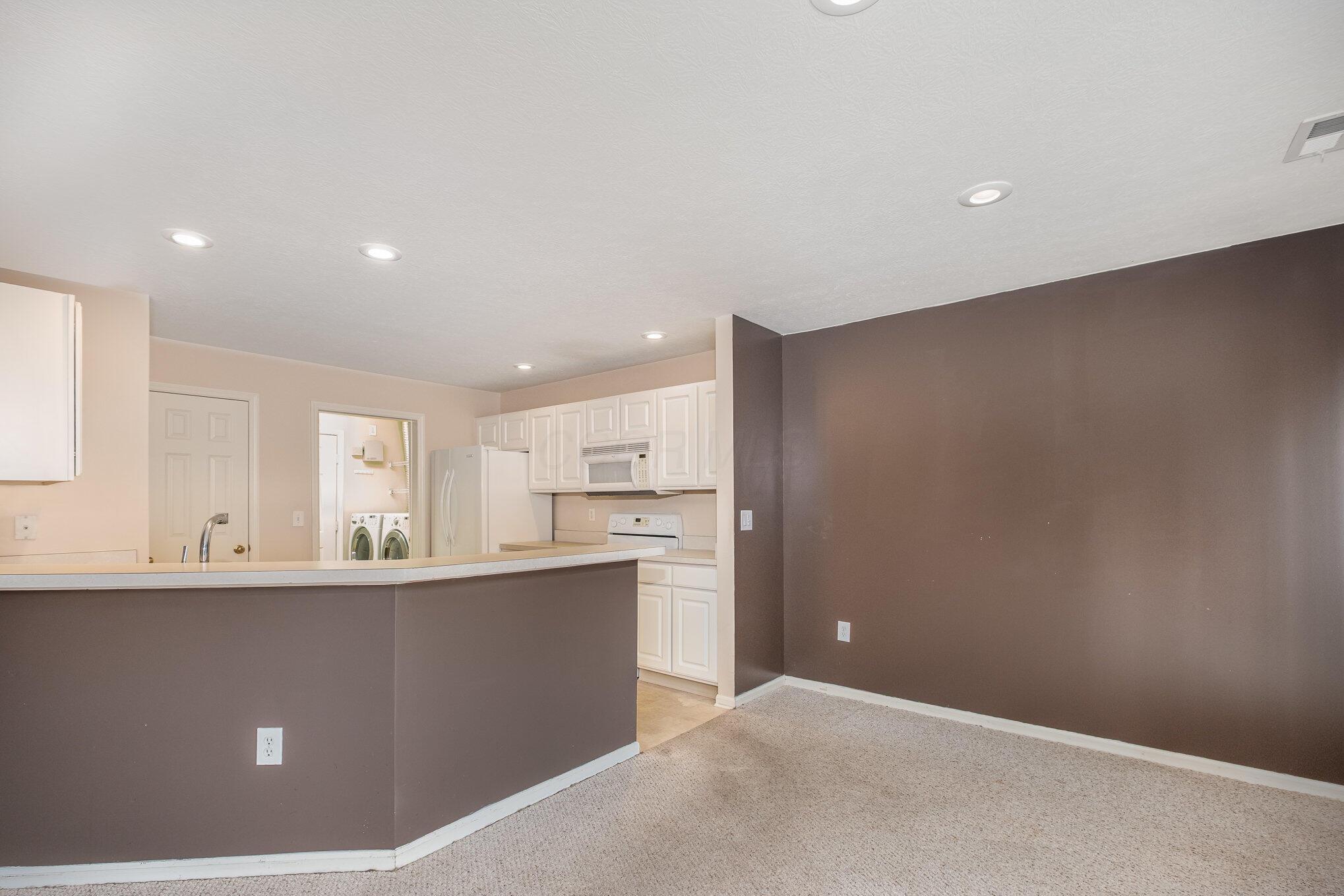 5145 Vinings Boulevard, B Property Photo 20