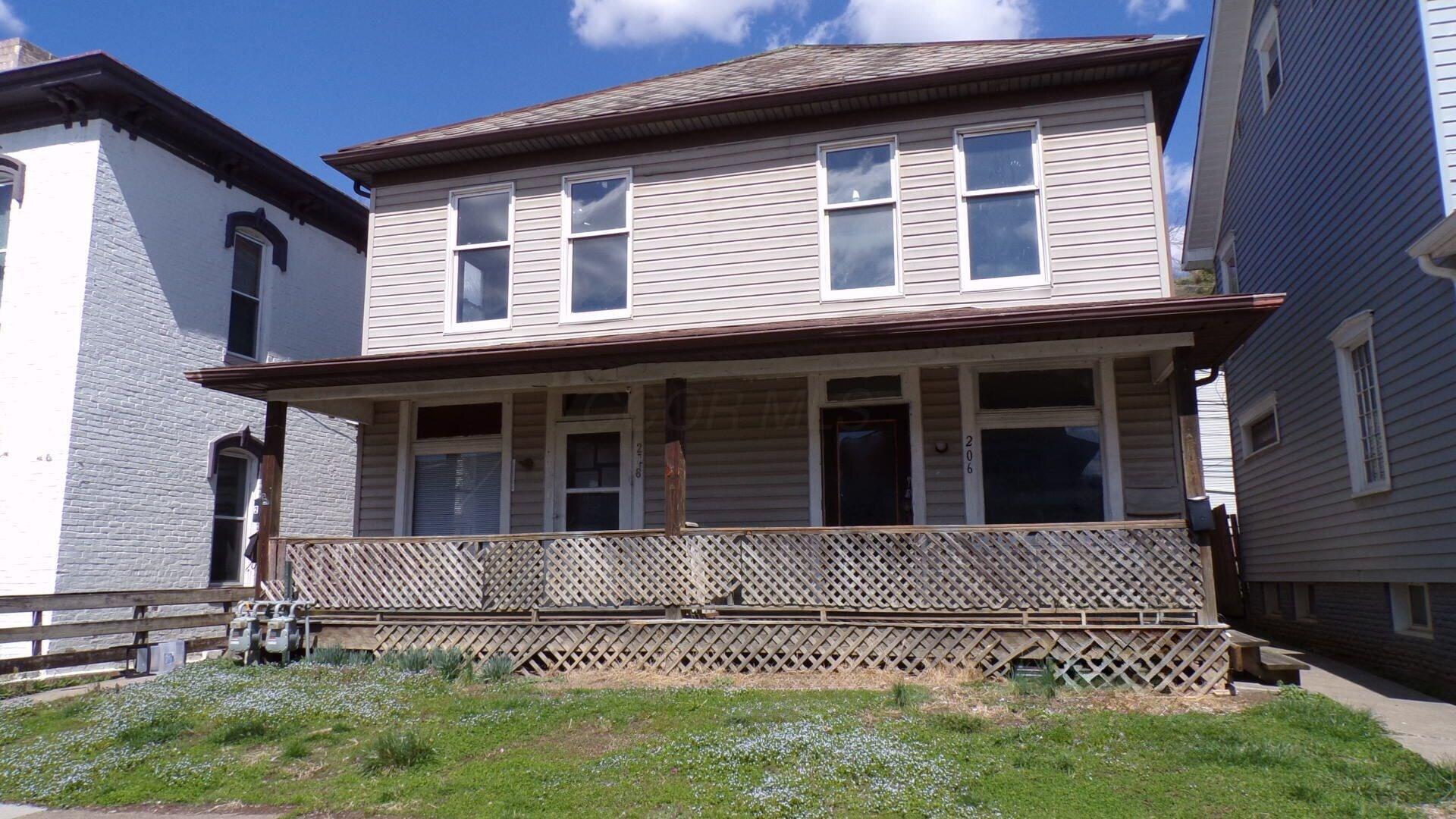 206 W Washington Street, 208w Property Photo