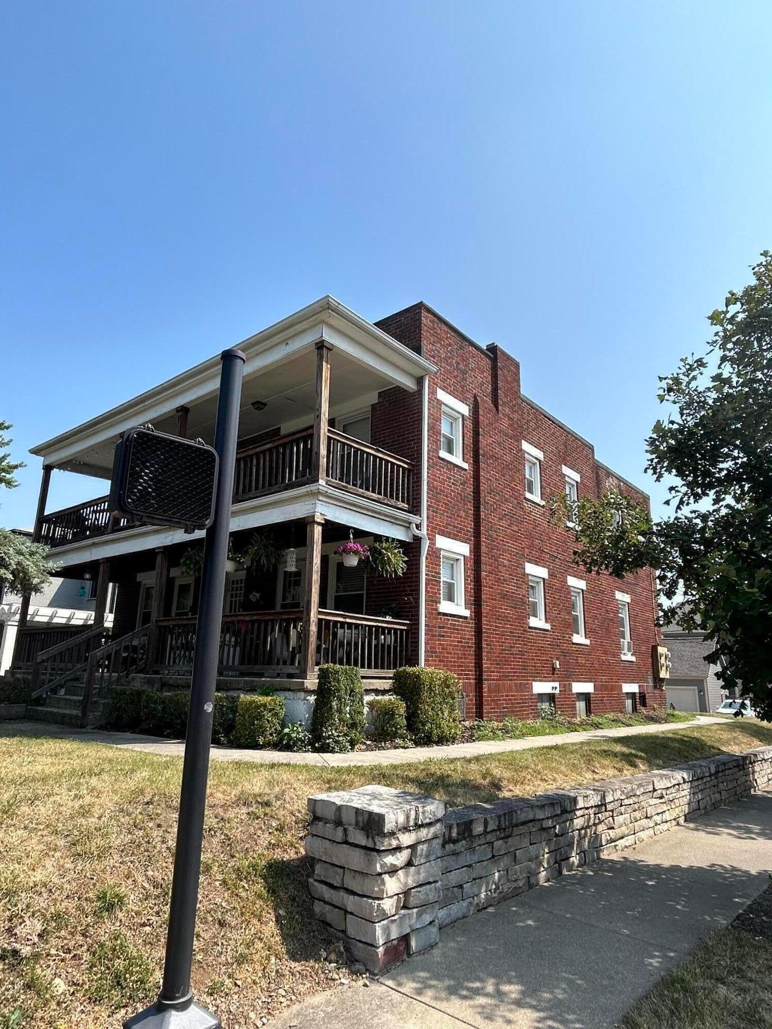 922 Northwest Boulevard, 922.5 Property Photo