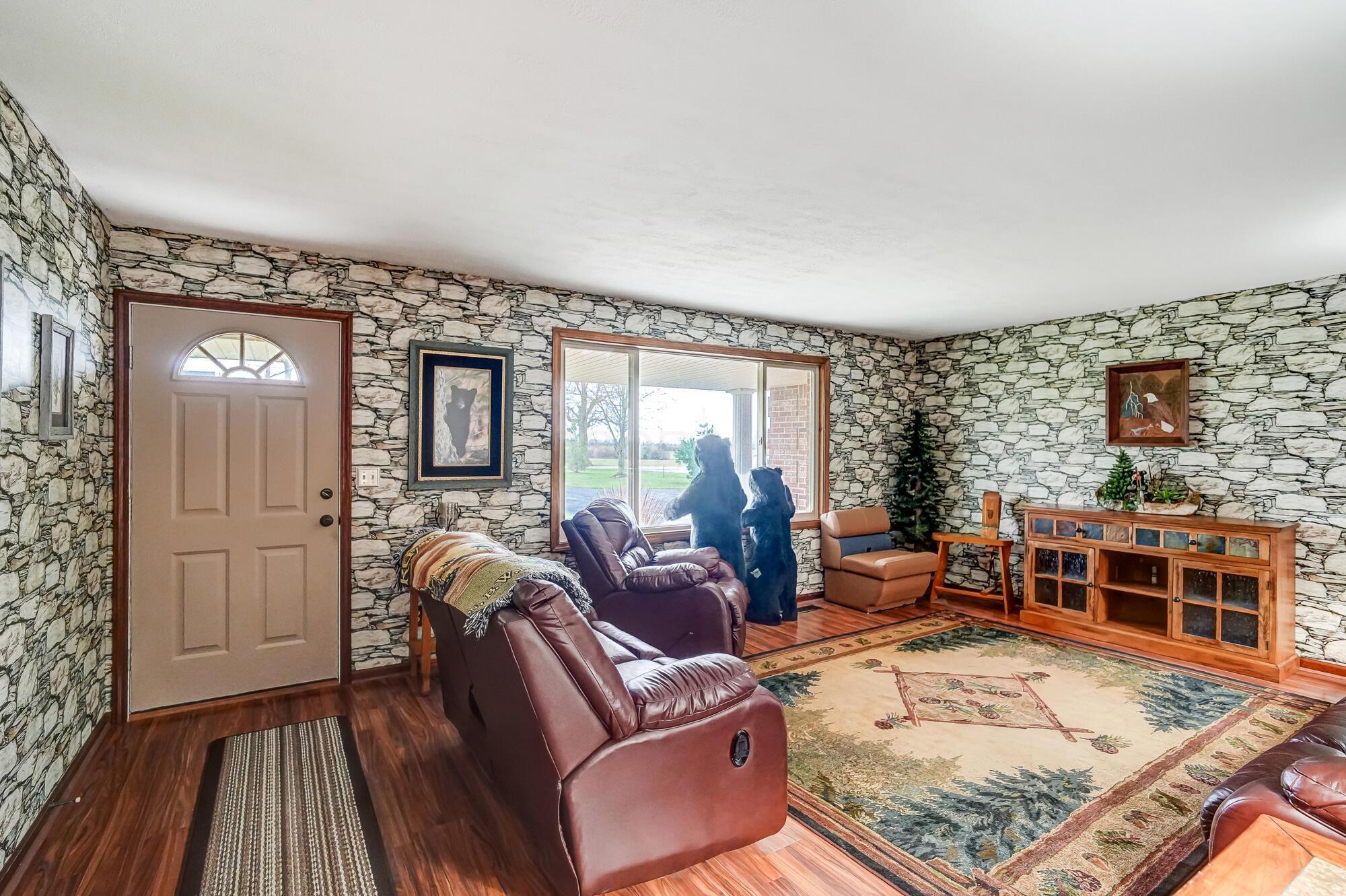 2880 State Route 730 Property Photo 6