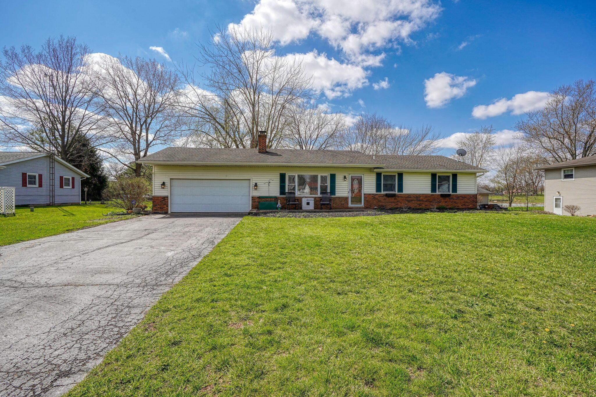 4815 Hayes Road Property Photo 2