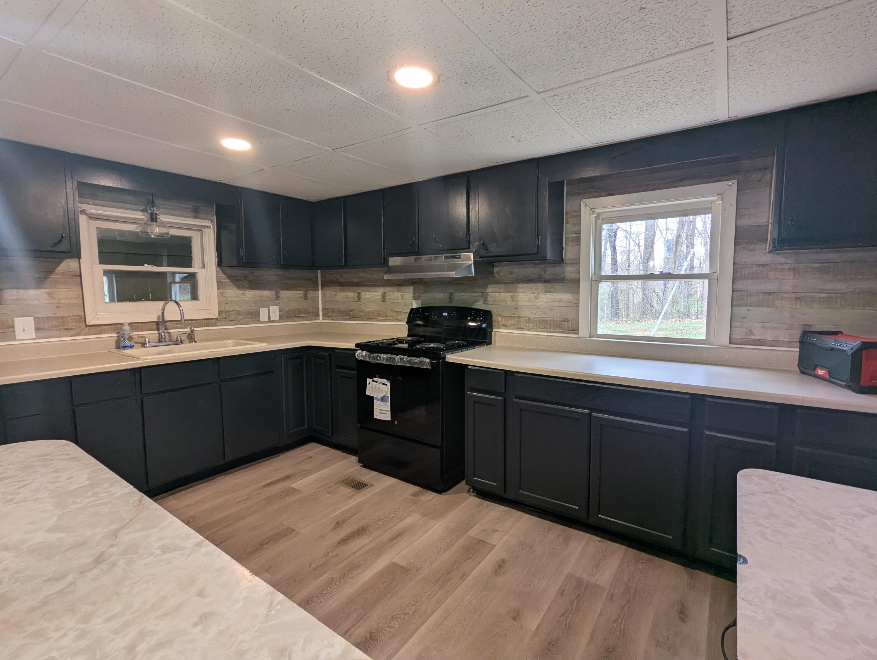 9833 State Route 669 Property Photo 8
