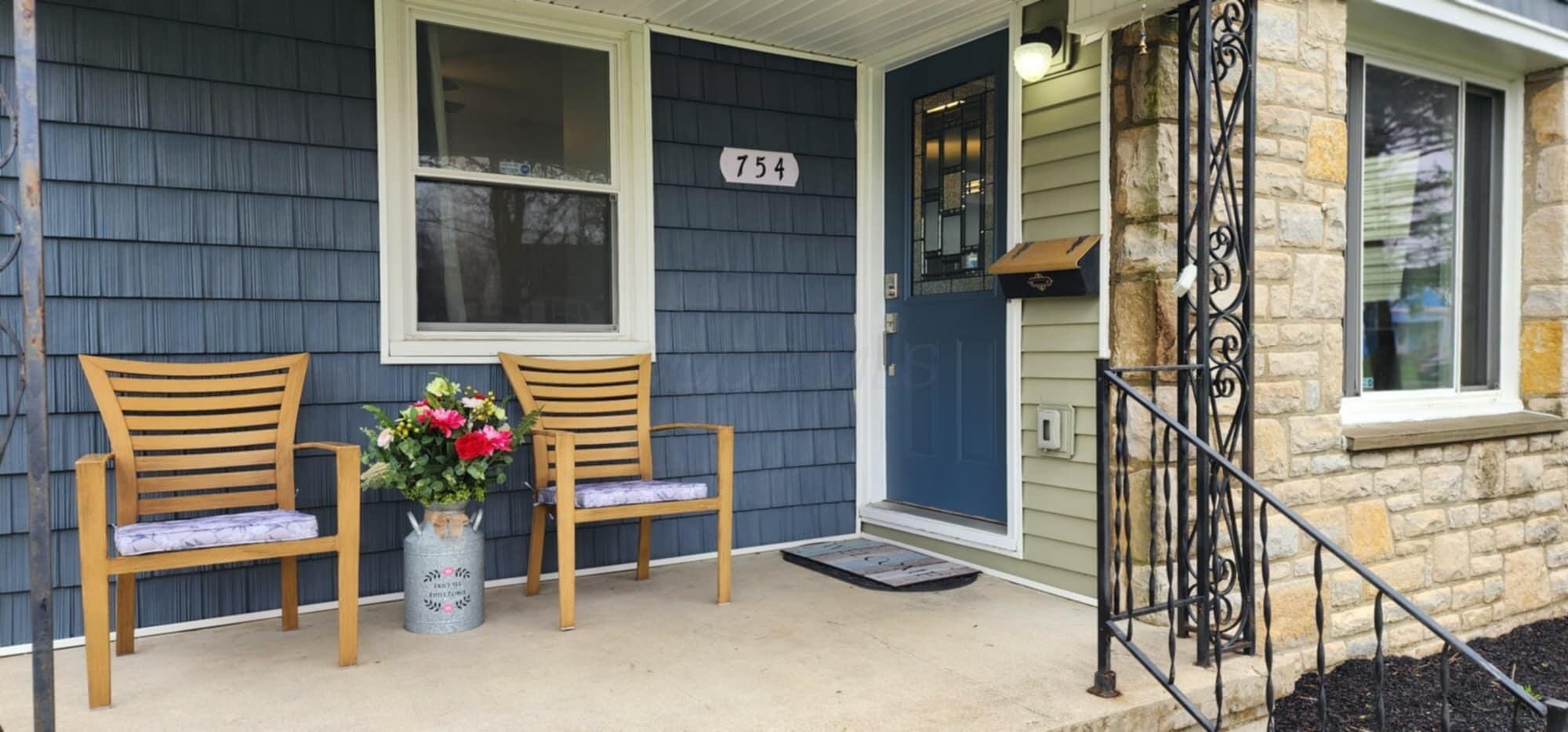 754 Chestershire Road Property Photo 2