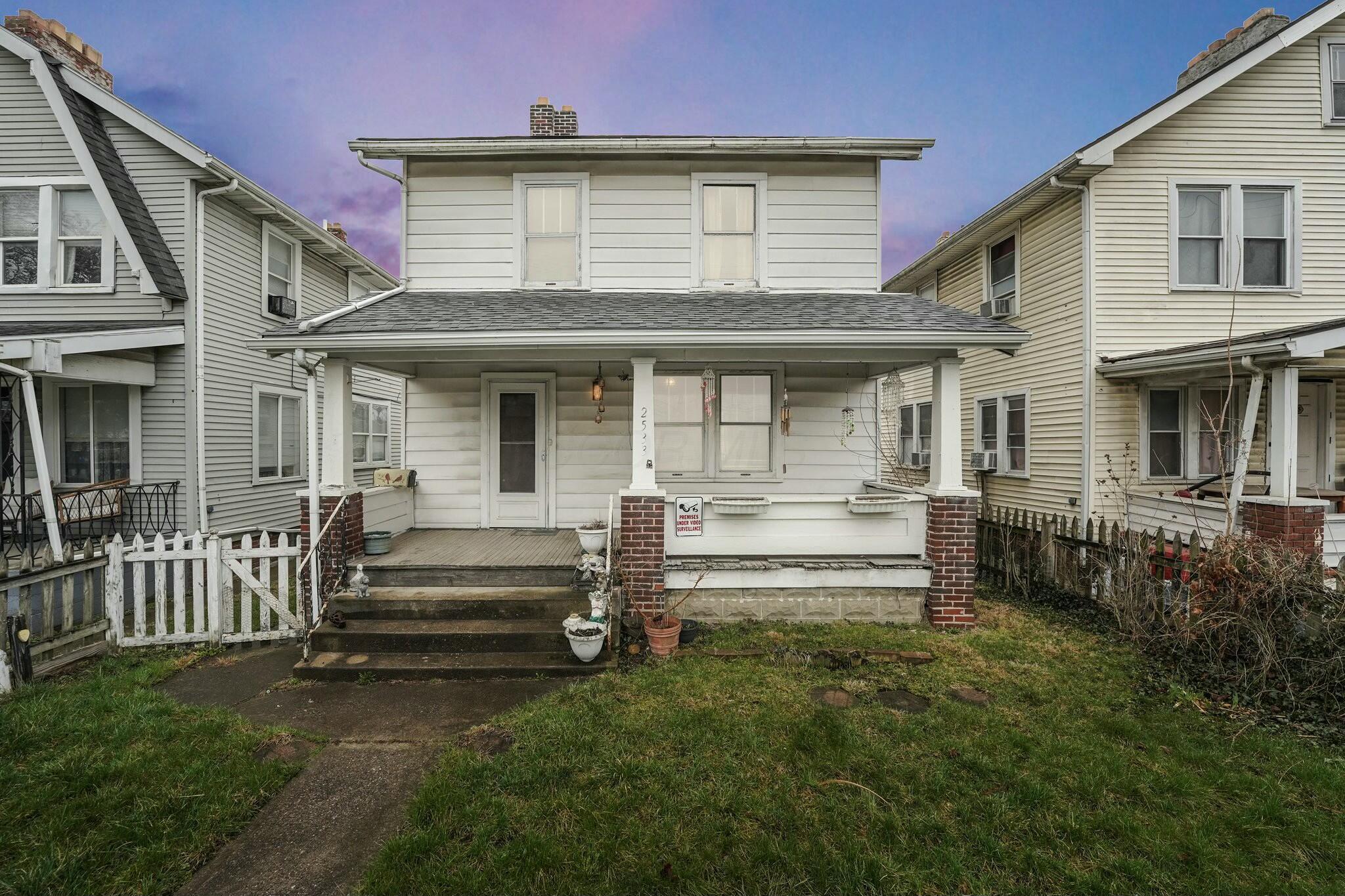 2533 Sullivant Avenue Property Photo 1