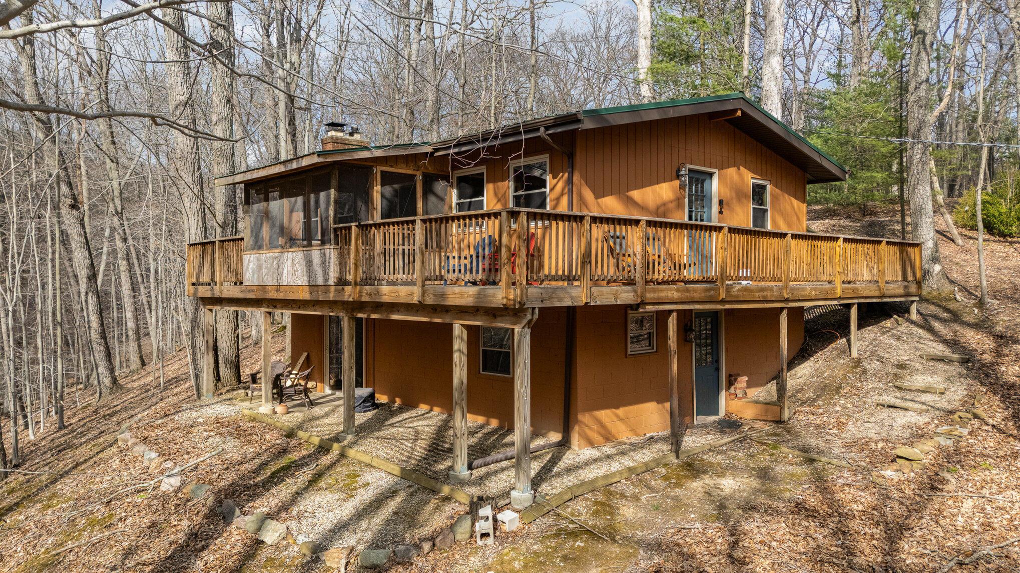 419 Wintun Court Property Photo