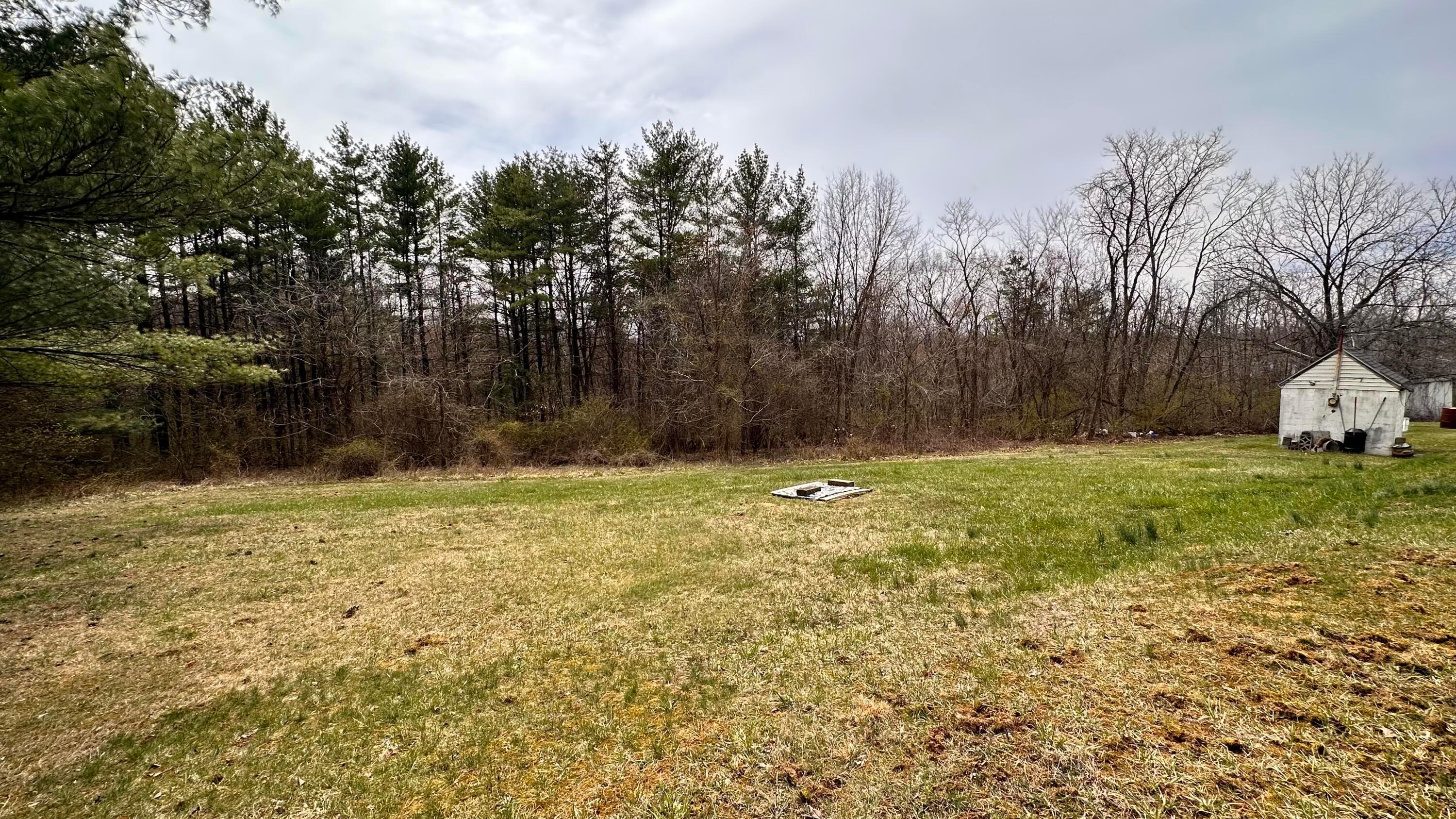 8771 Pleasantview Road Se Property Photo 2