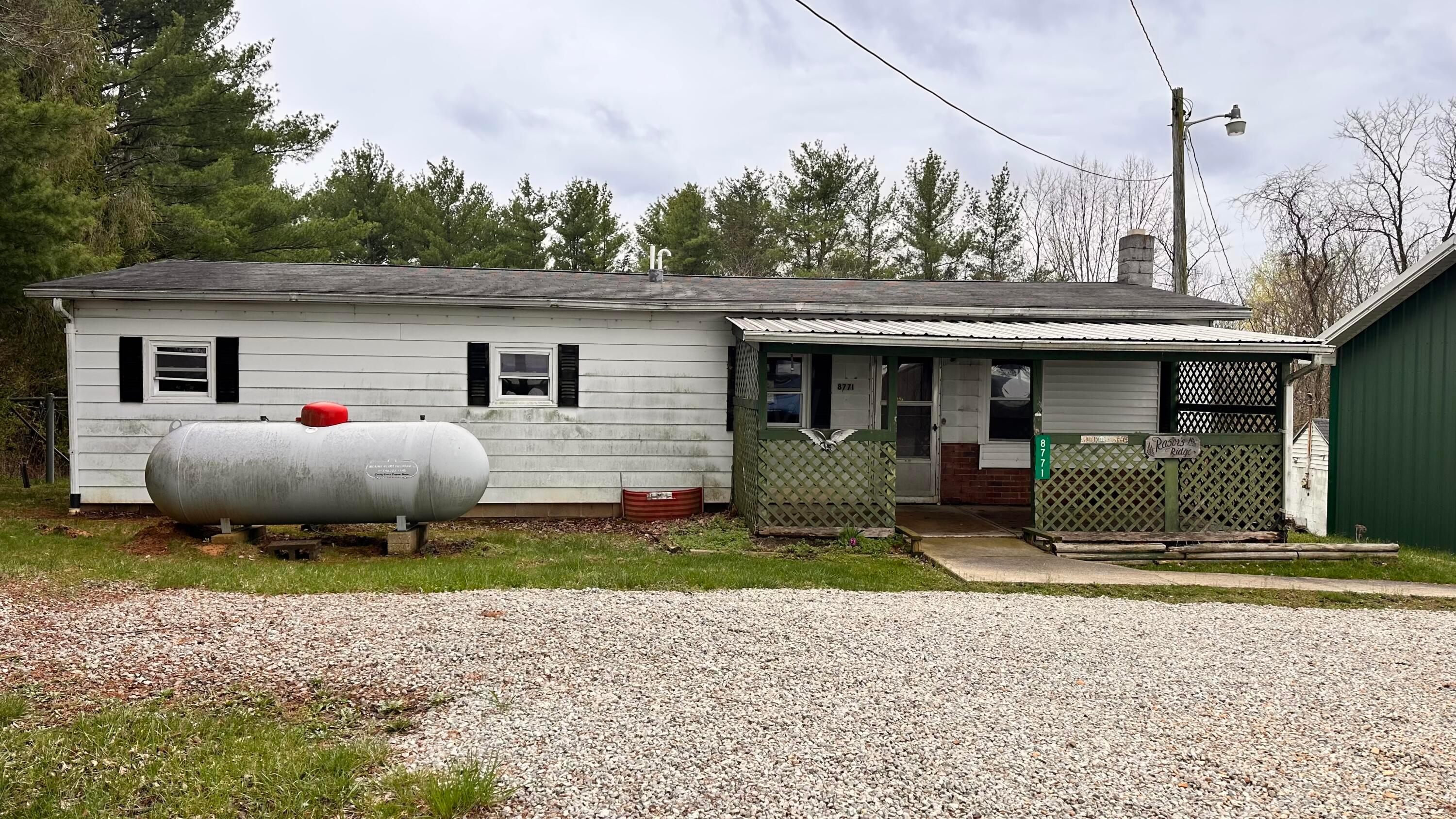8771 Pleasantview Road Se Property Photo 6