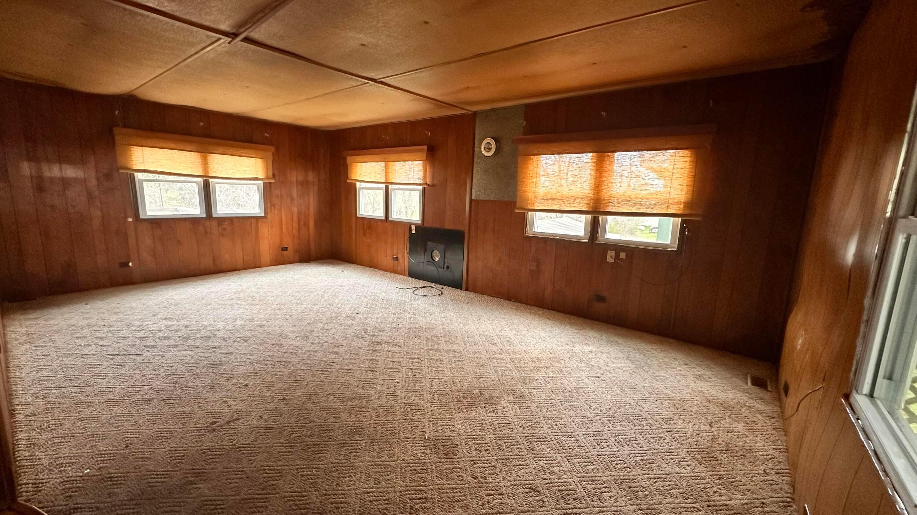 8771 Pleasantview Road Se Property Photo 7