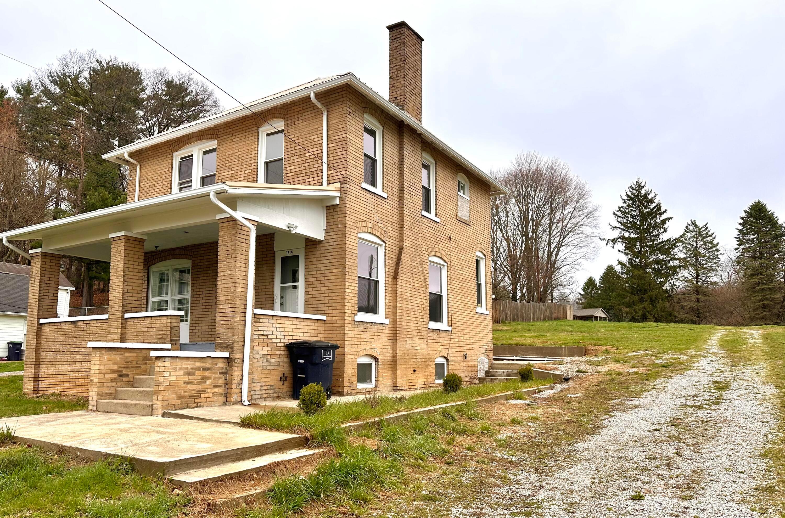 1714 Baltimore Road Nw Property Photo 1