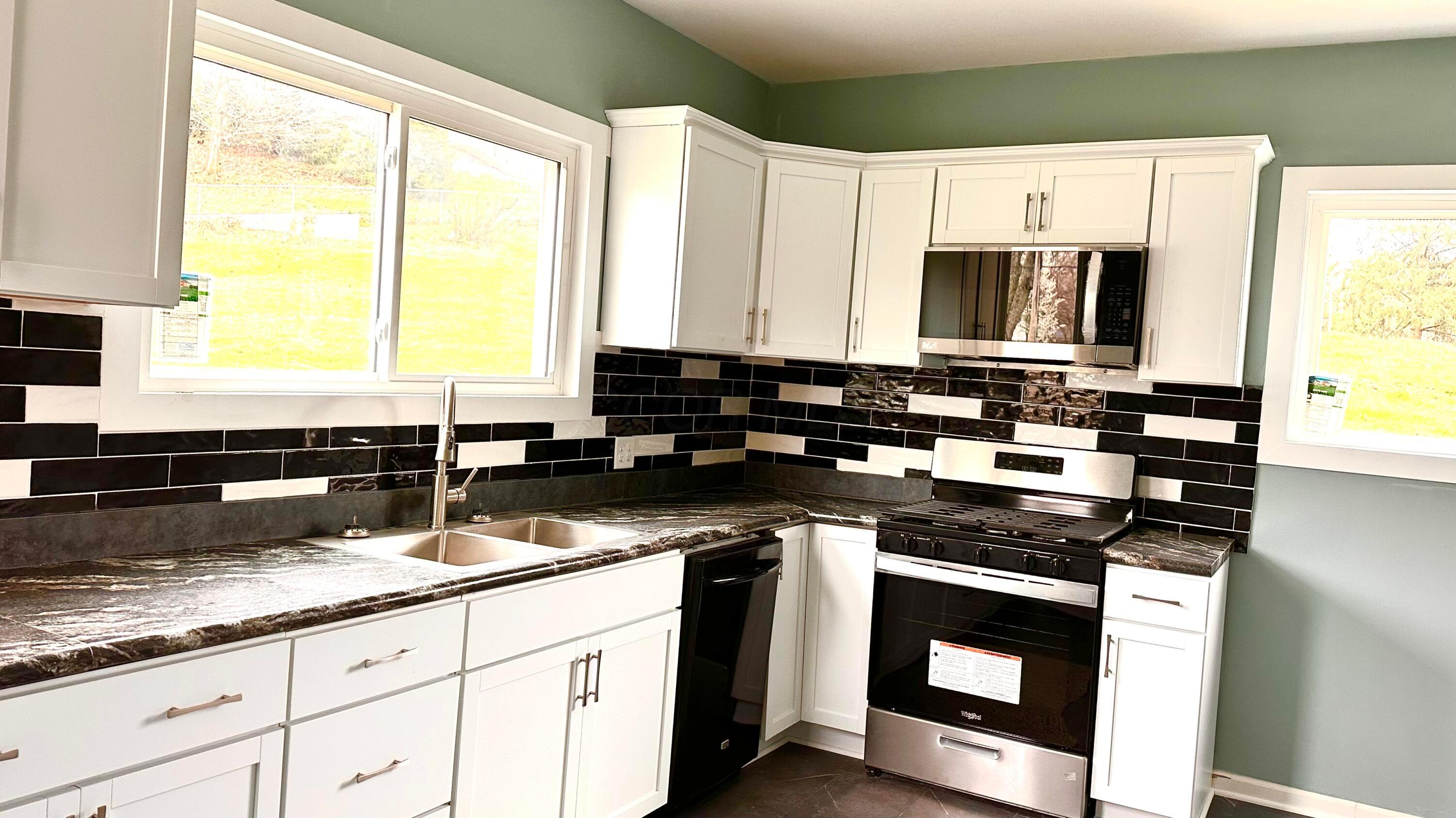 1714 Baltimore Road Nw Property Photo 10