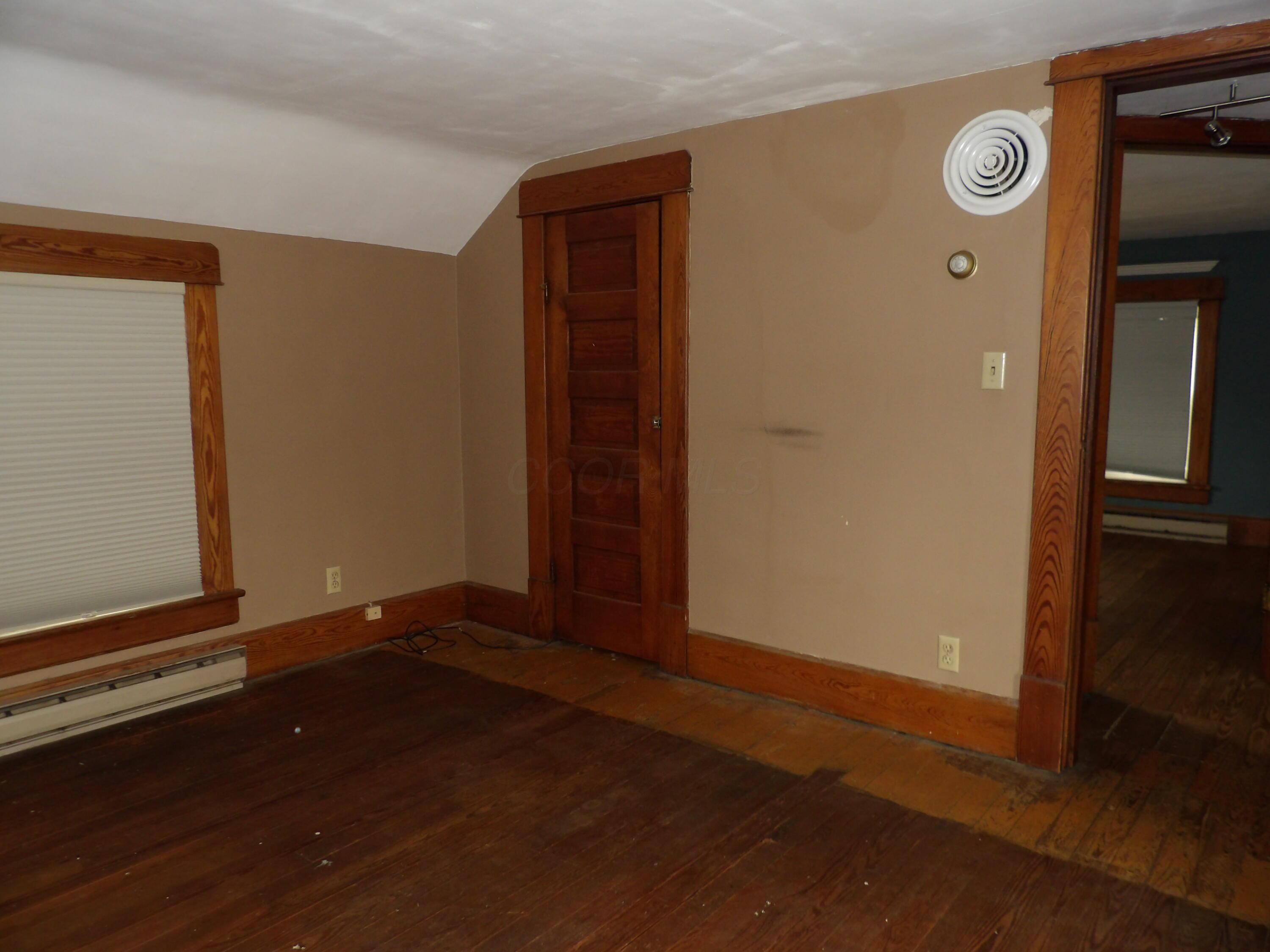 1115 8th Avenue Property Photo 18