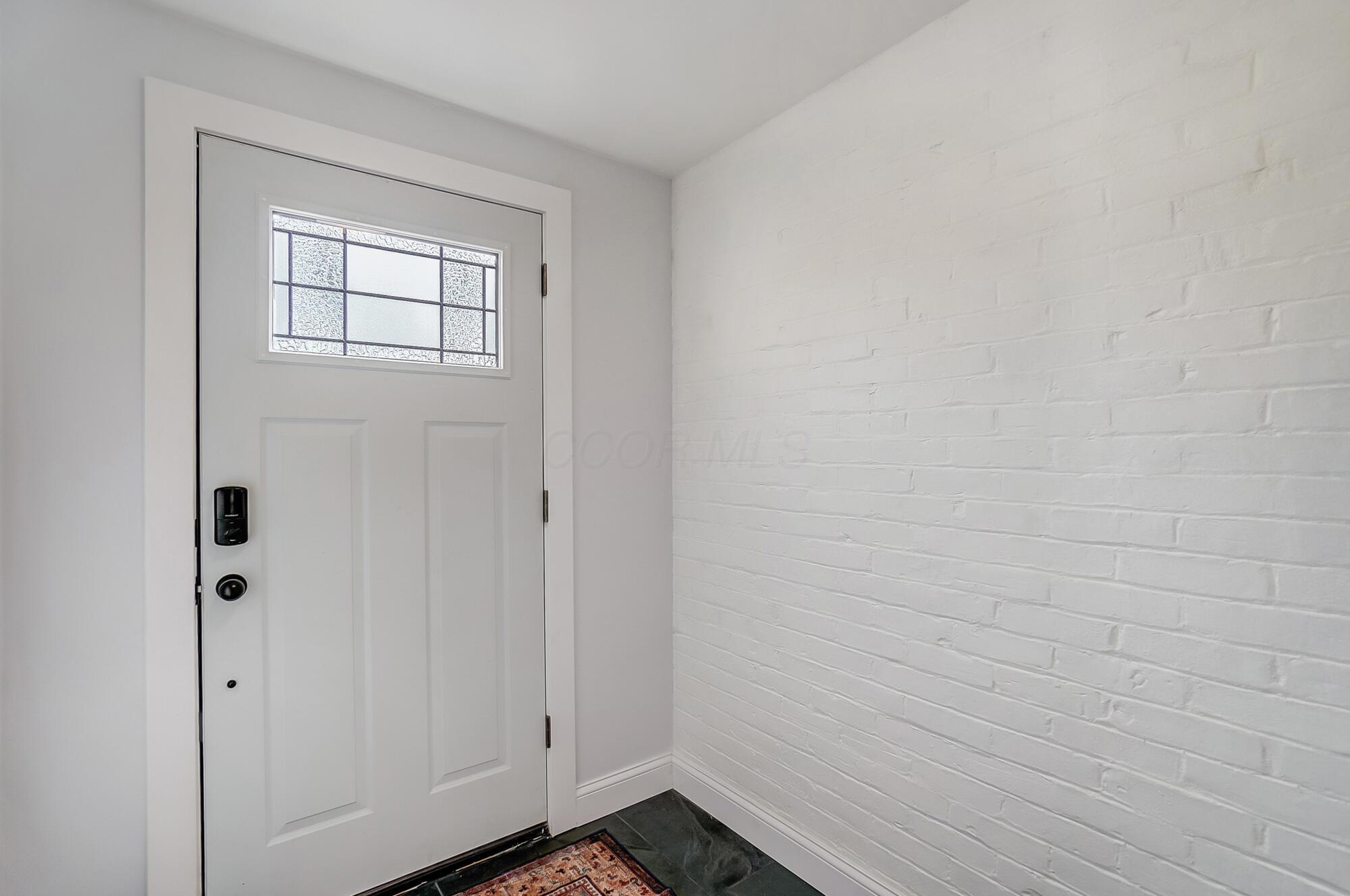 1021 E Livingston Avenue Property Photo 28