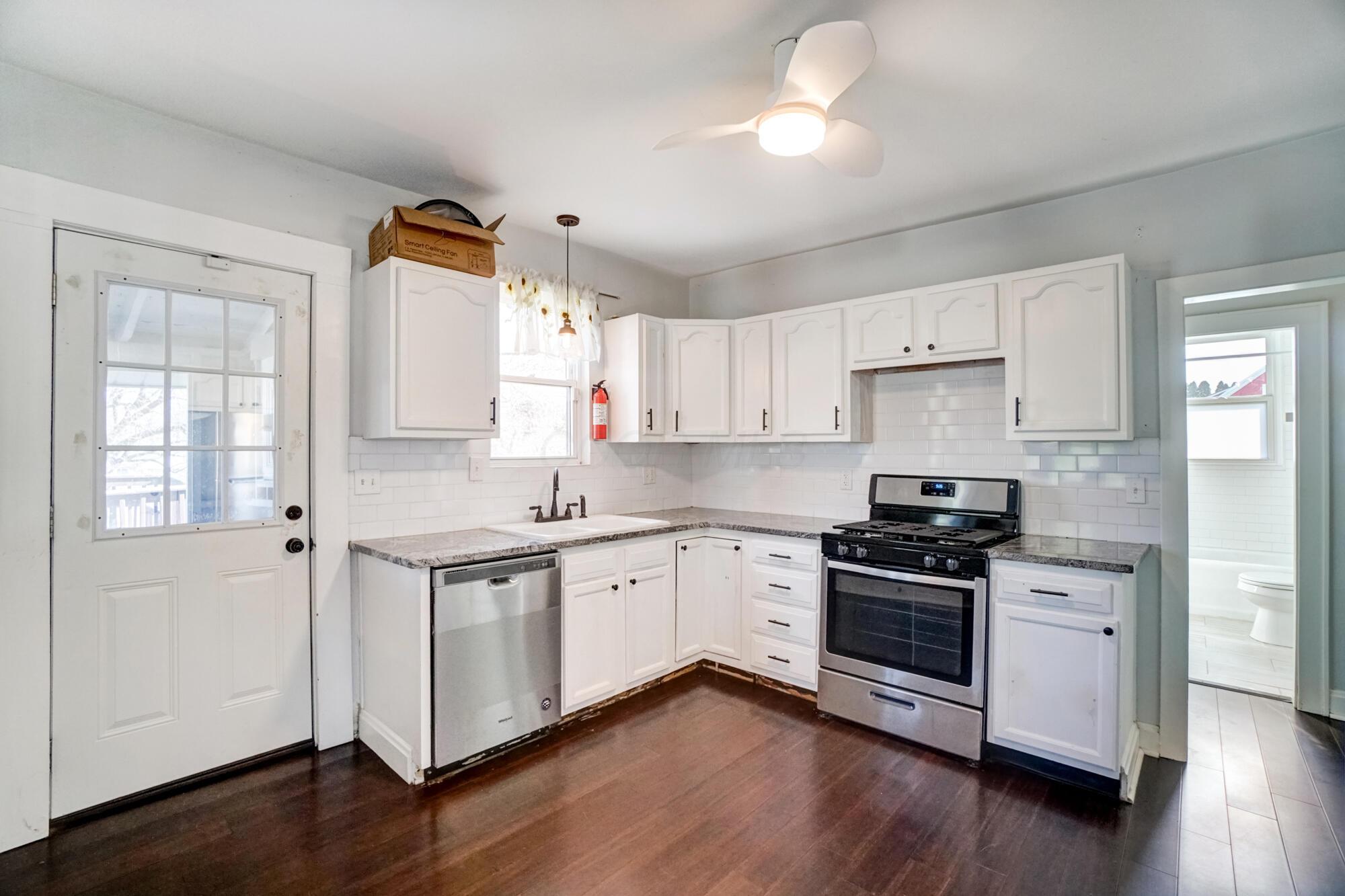 82 Schryver Road Property Photo 10