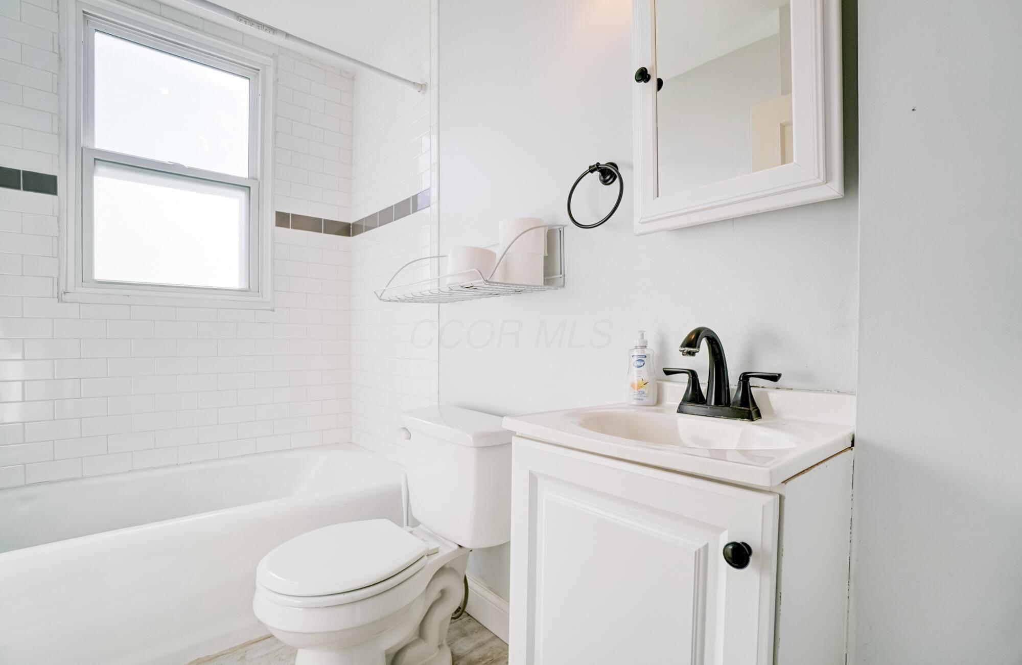 82 Schryver Road Property Photo 24