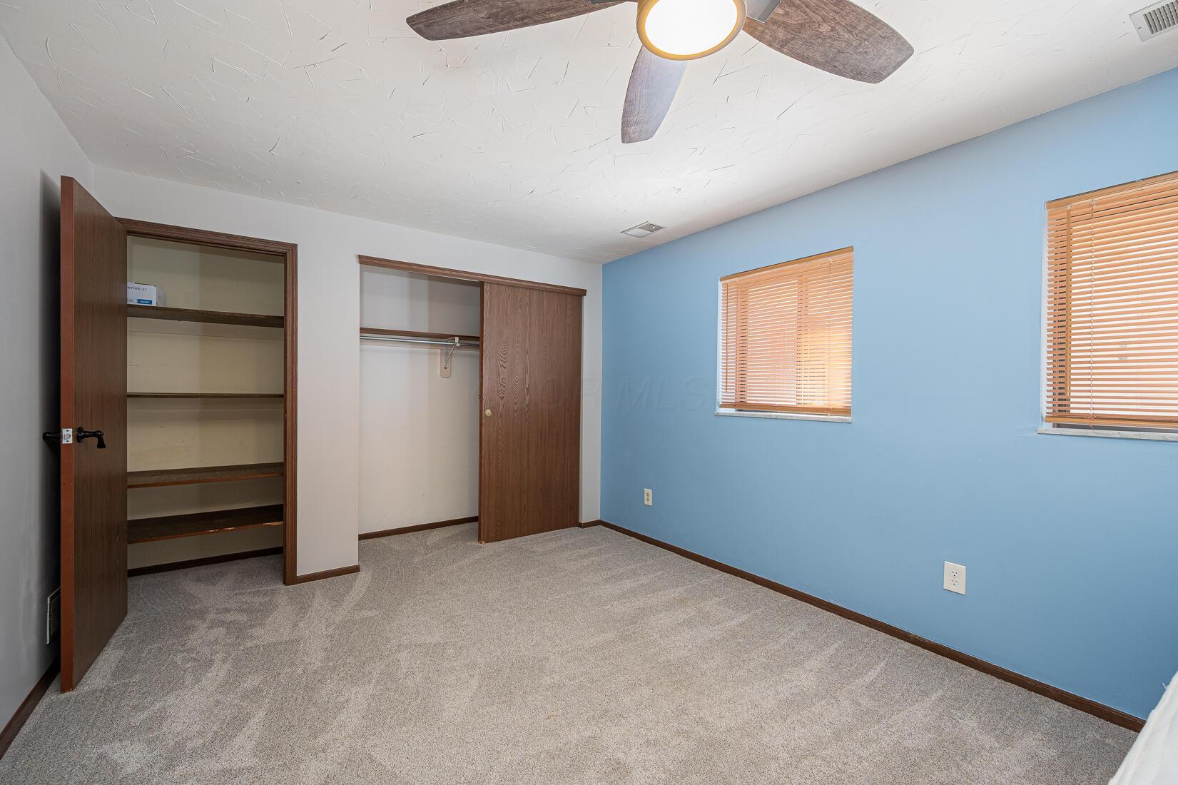 453 E North Street Property Photo 17