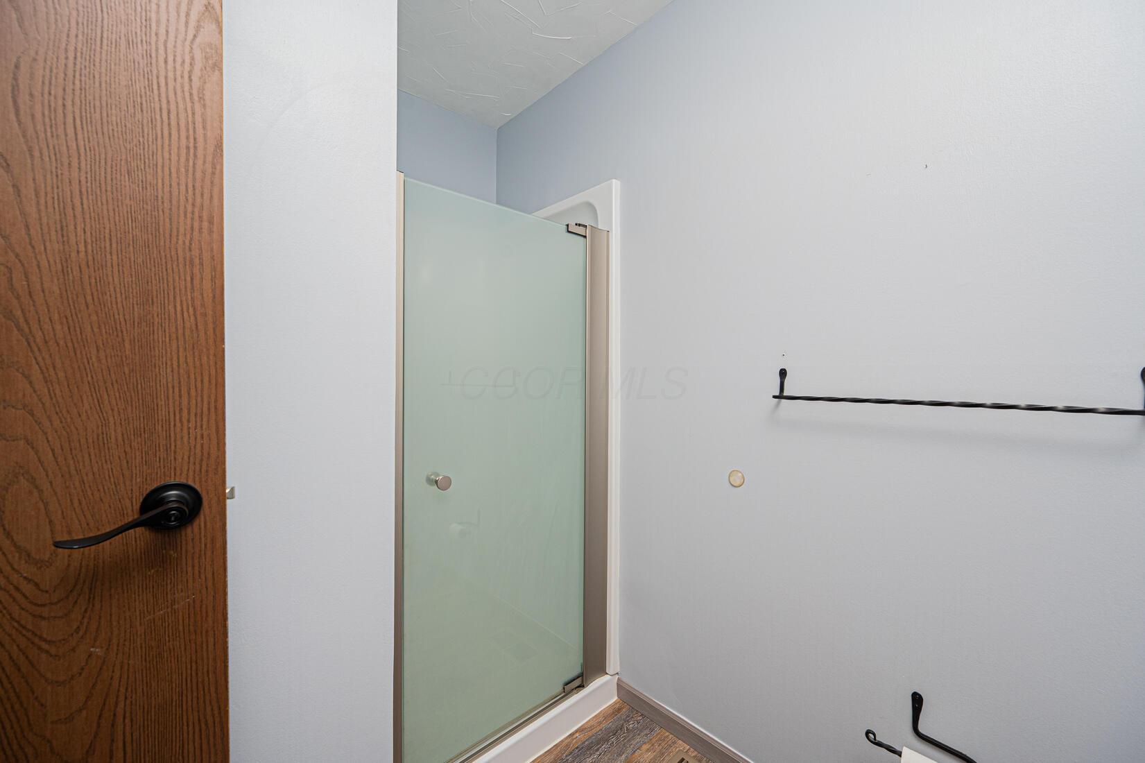 453 E North Street Property Photo 25