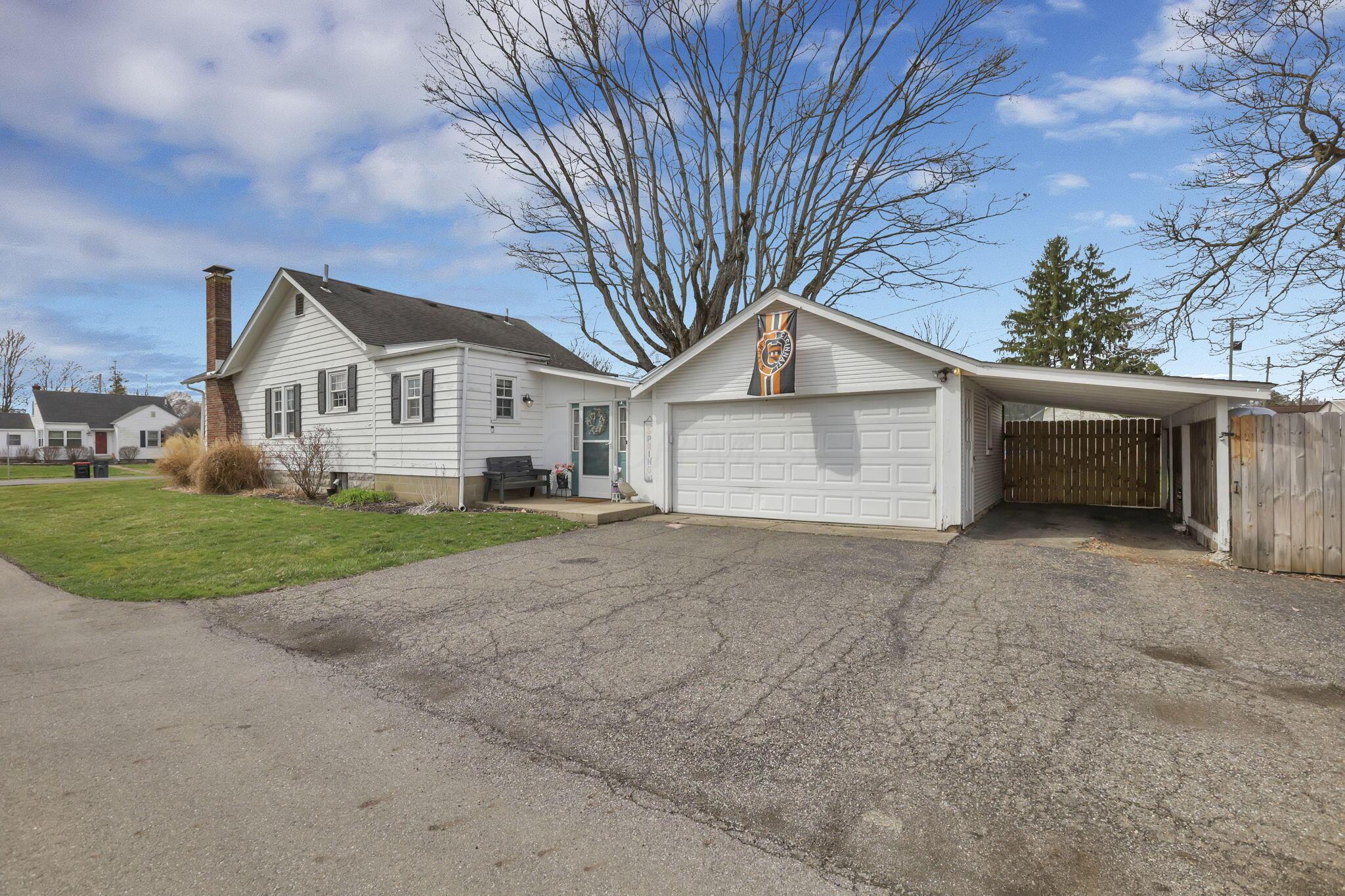 1014 Lawnview Avenue Property Photo 2