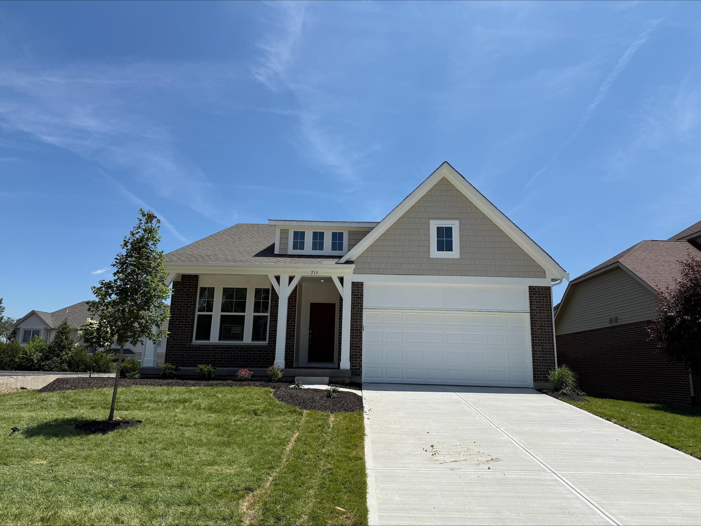 715 Deerhurst Drive Property Photo 1