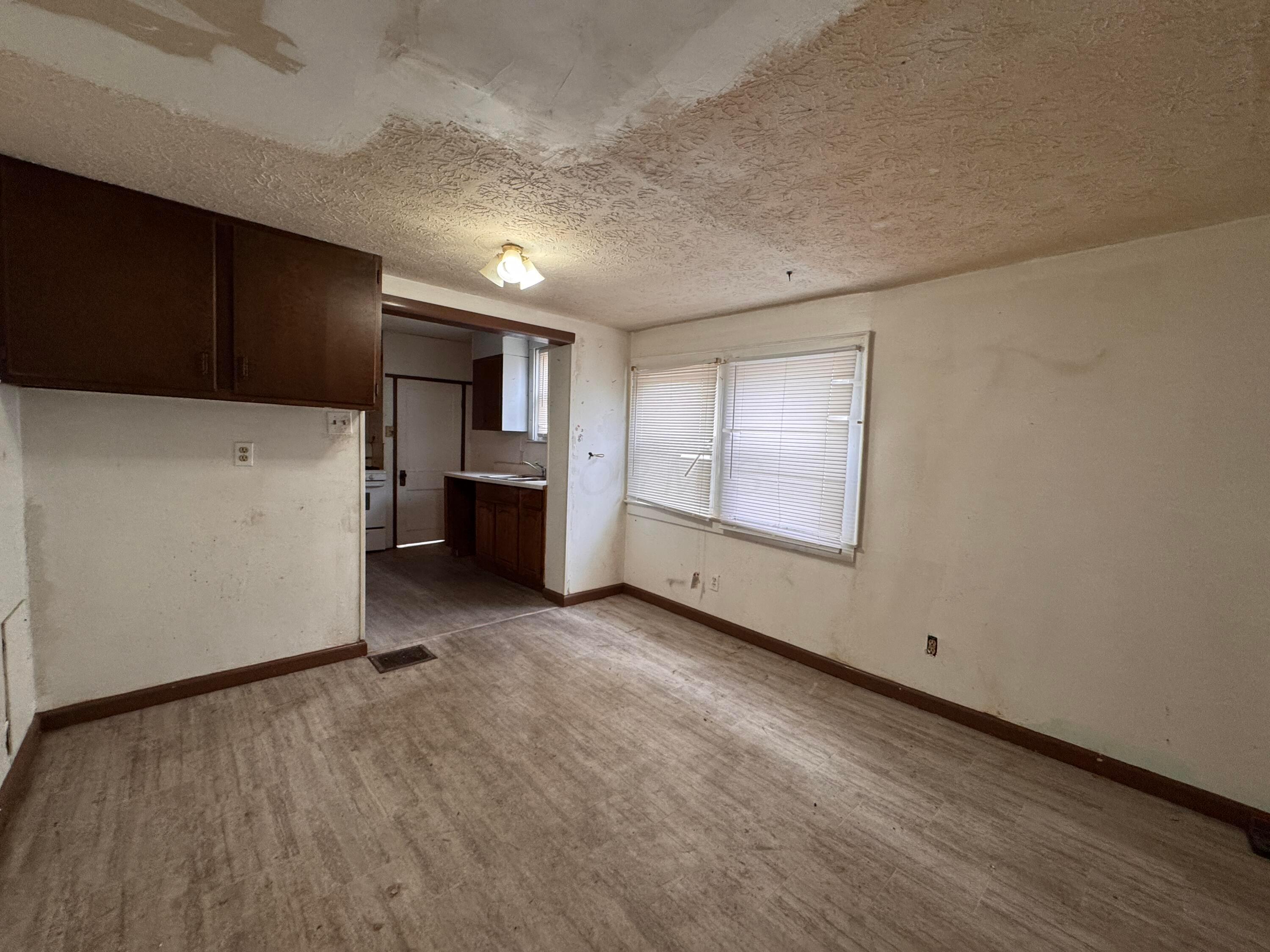1484 Aberdeen Avenue Property Photo 9