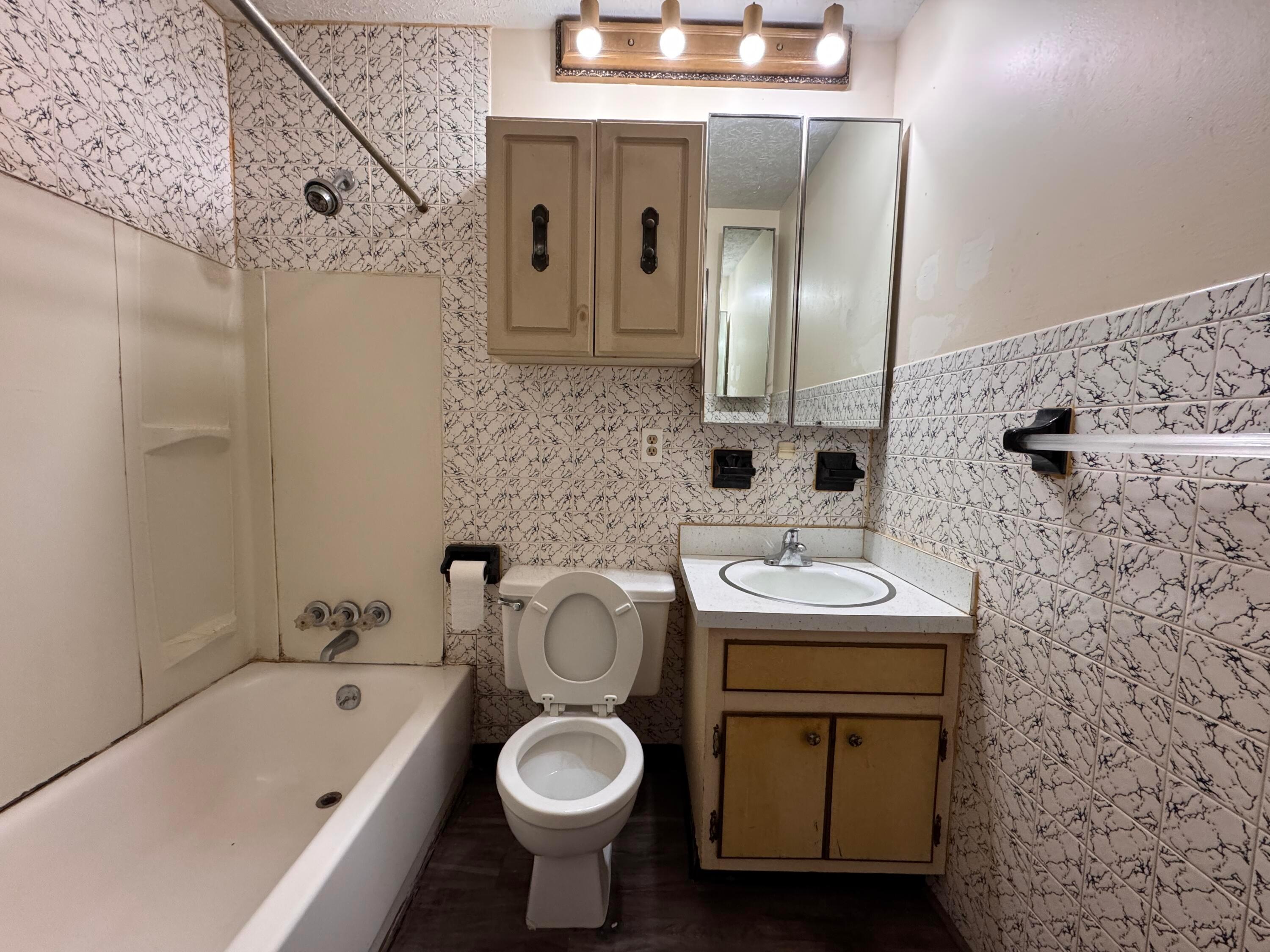 1484 Aberdeen Avenue Property Photo 12