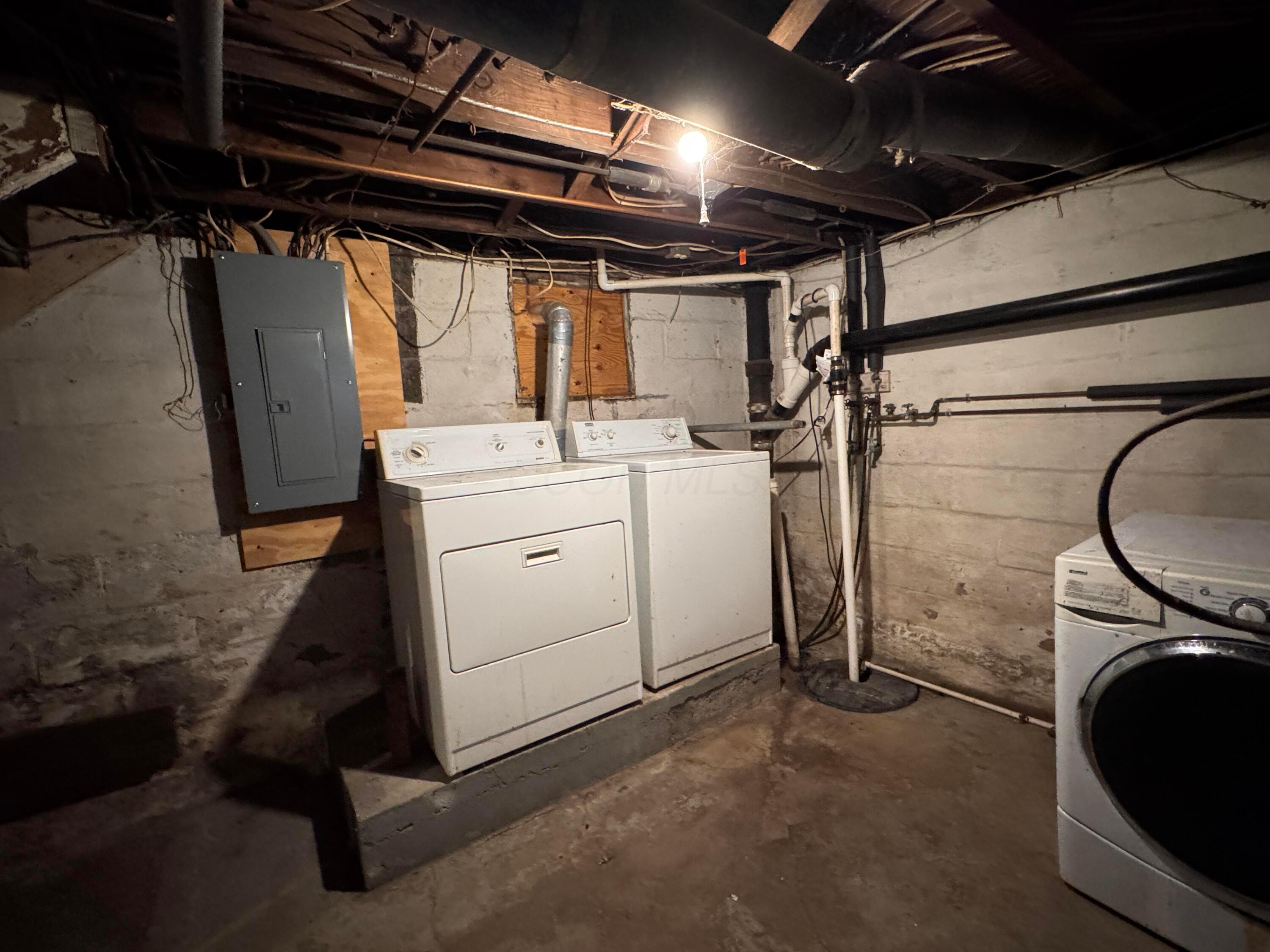 1484 Aberdeen Avenue Property Photo 24