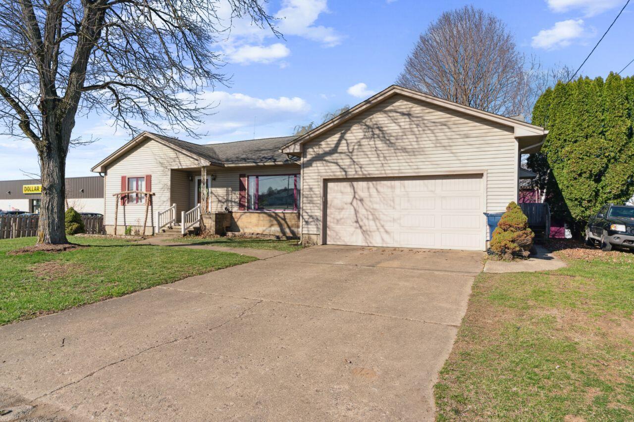 14799 Millersburg Road Property Photo