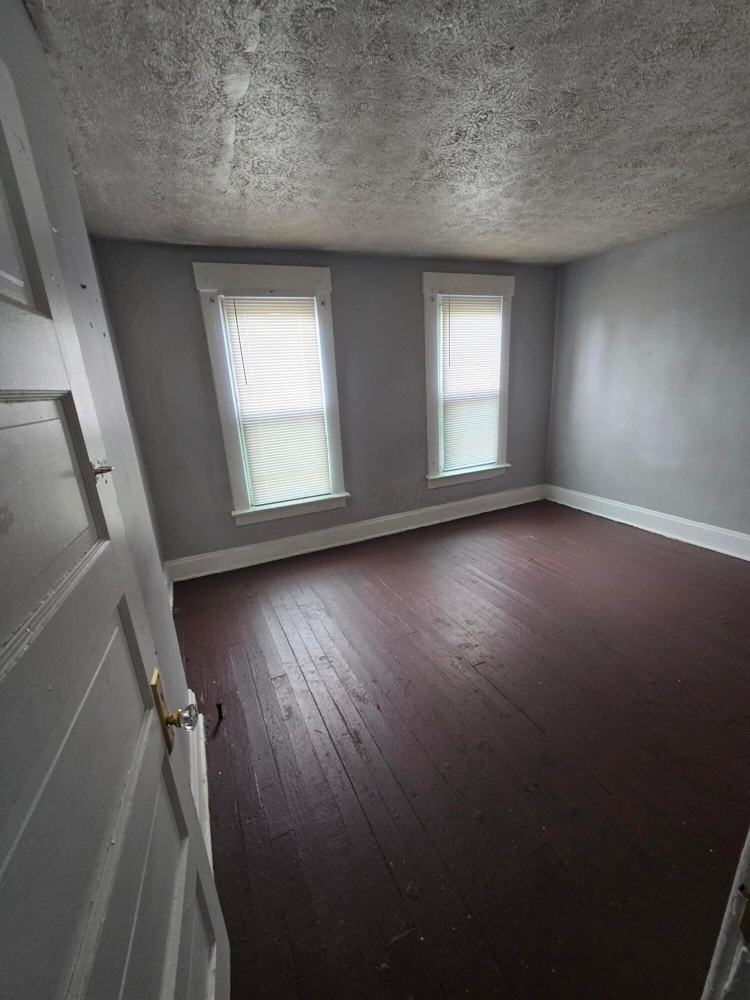 148-150 Midland Avenue Property Photo 21