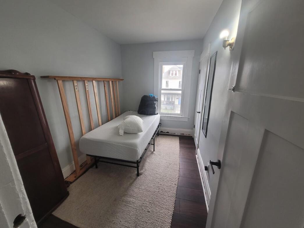 41 S Ogden Avenue Property Photo 8