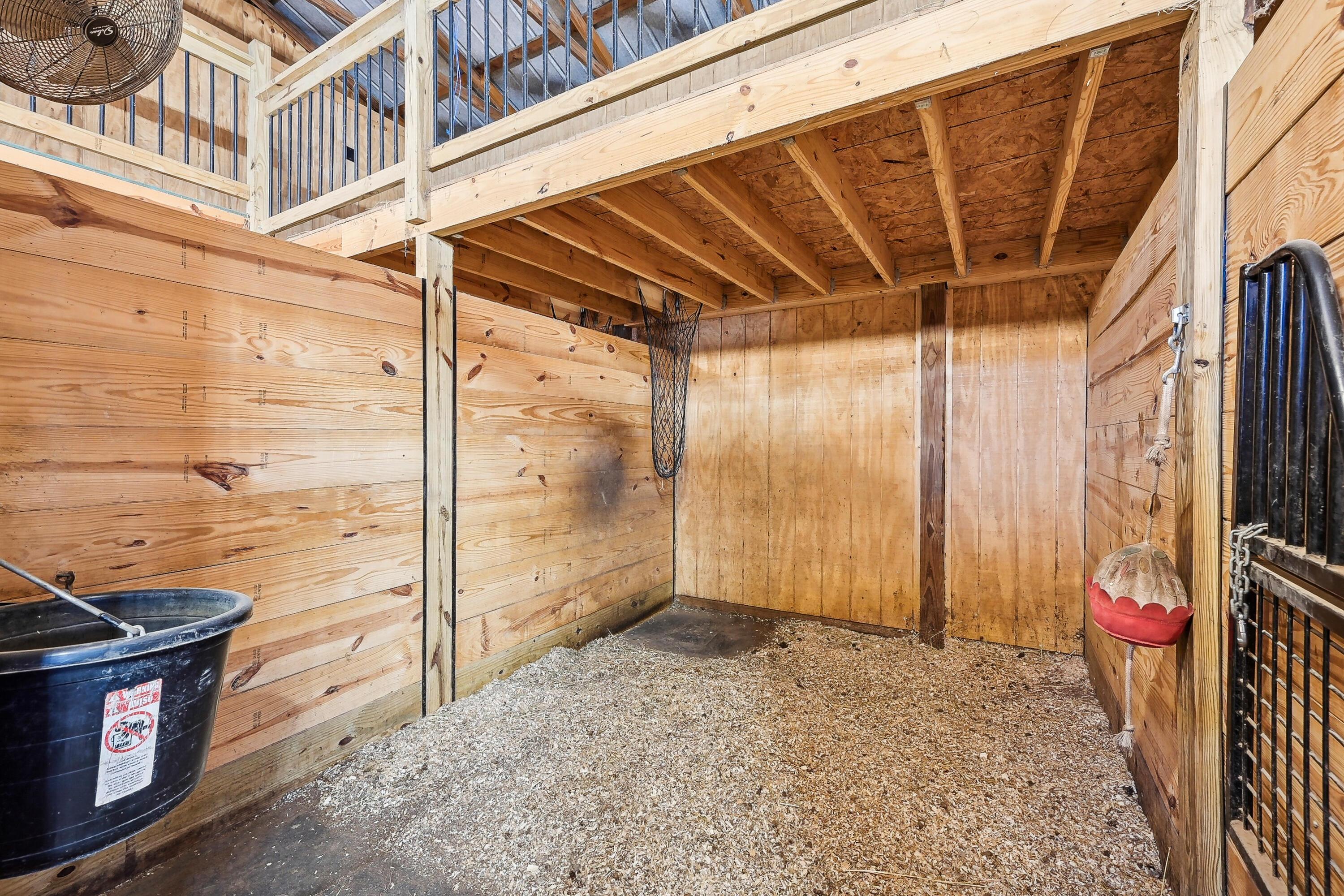 7611 State Rte 762 Property Photo 84