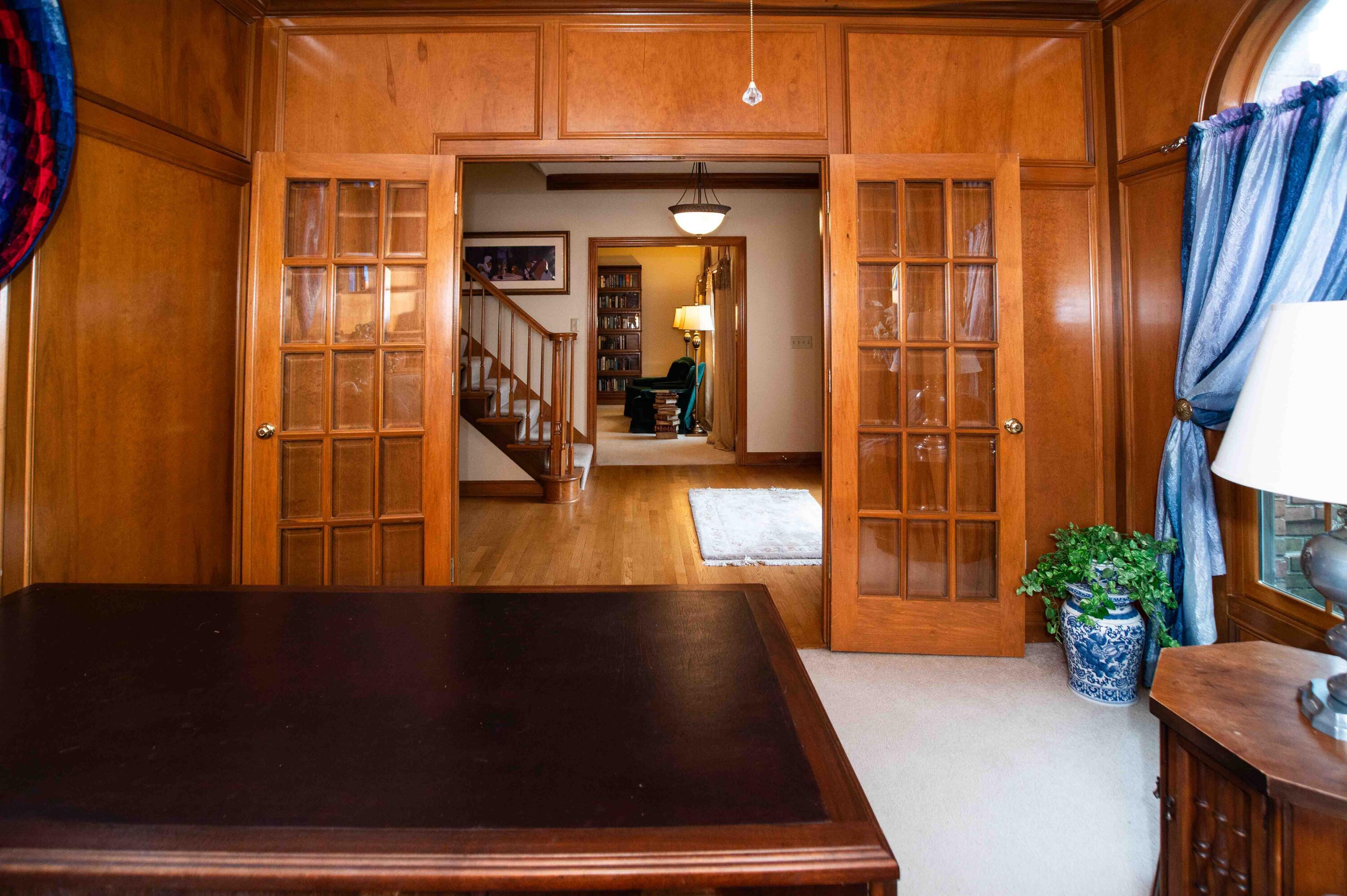214 Mckenna Creek Drive Property Photo 8