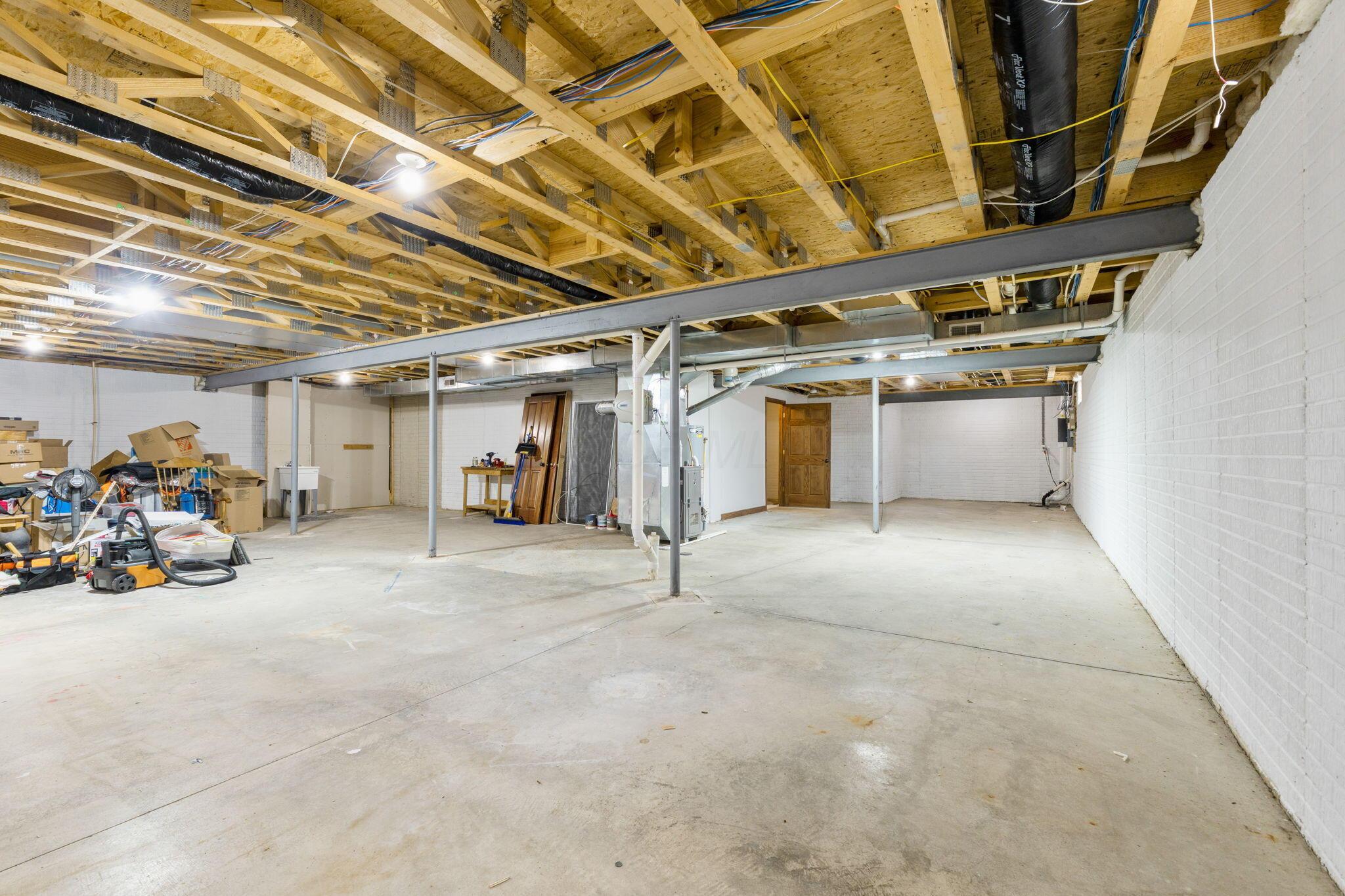 216 Rockmill Street Property Photo 48