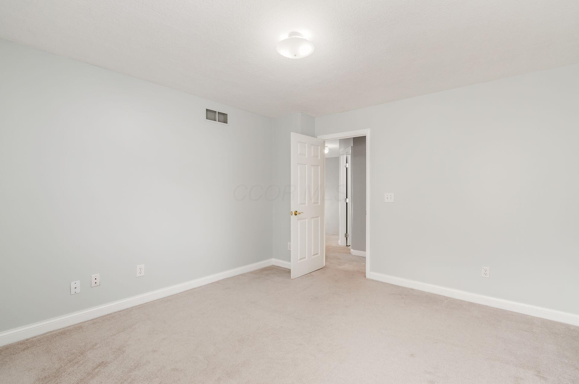 7292 Halcyon Place Property Photo 32