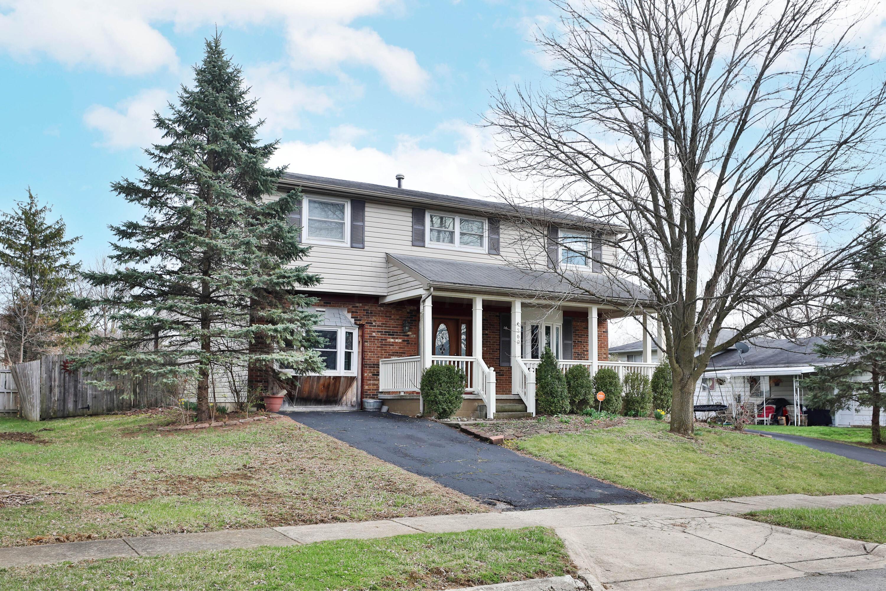 1360 Vauxhall Place Property Photo 1