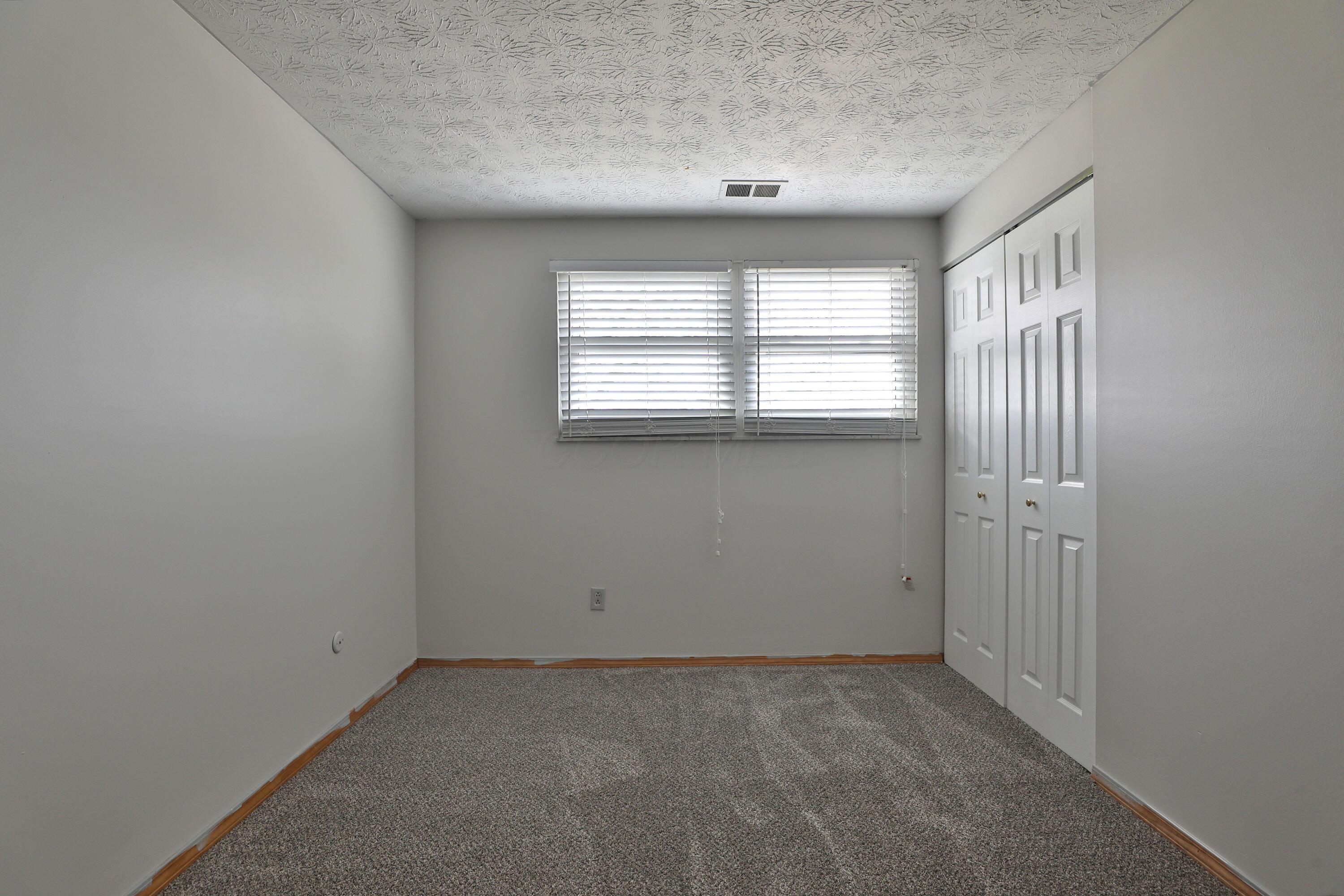 1360 Vauxhall Place Property Photo 25