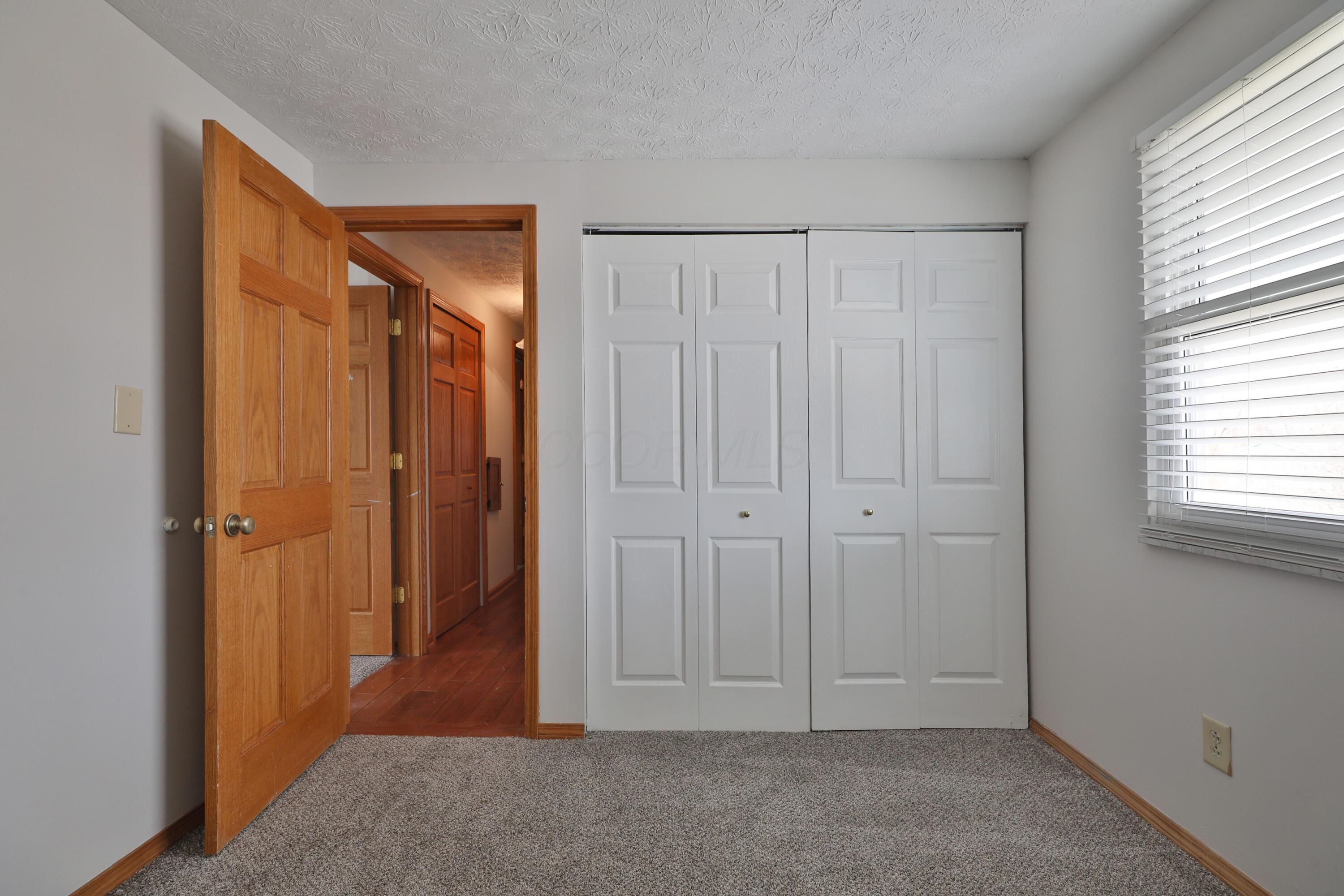 1360 Vauxhall Place Property Photo 30