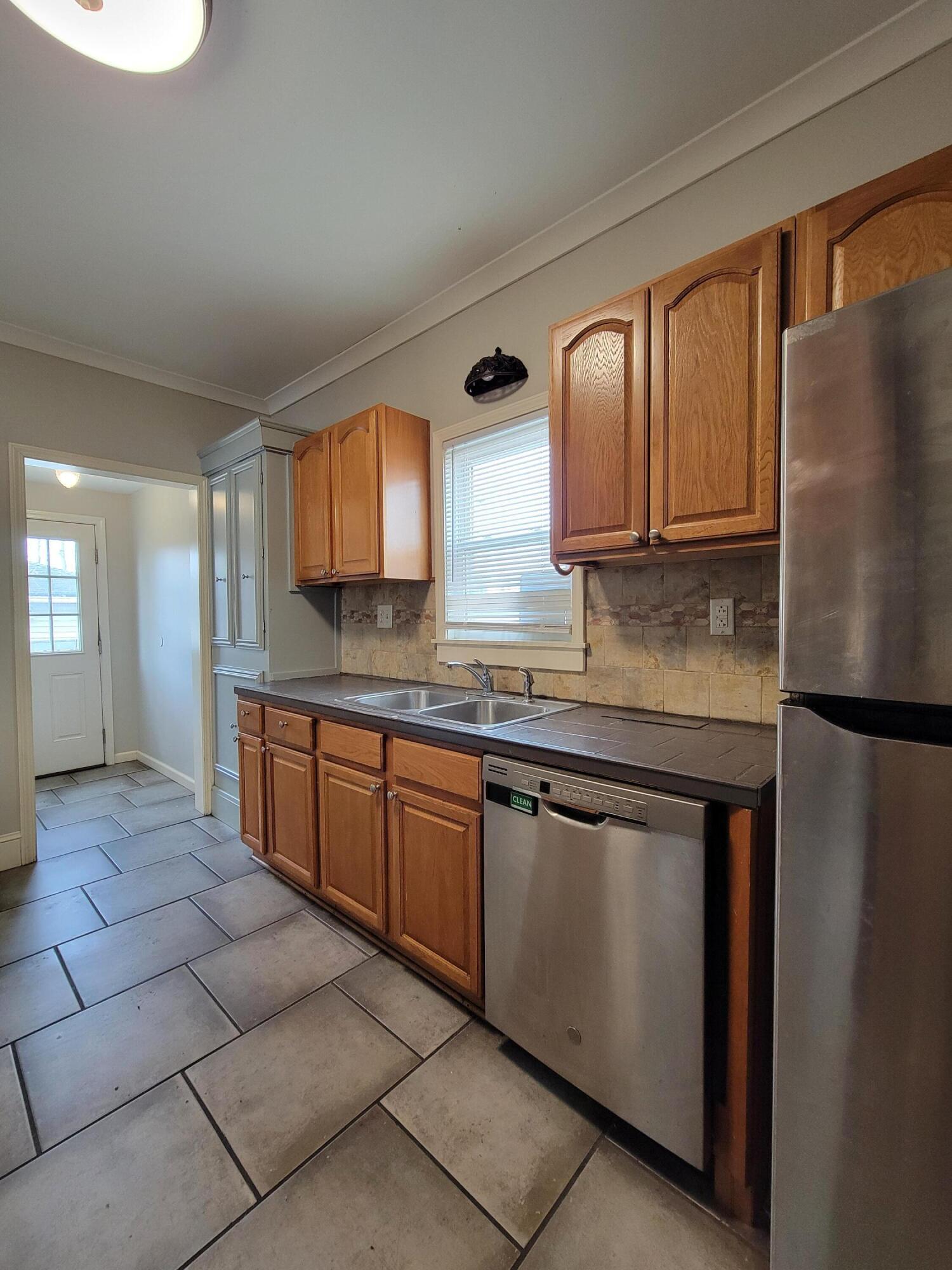 137 Carhart Street Property Photo 25