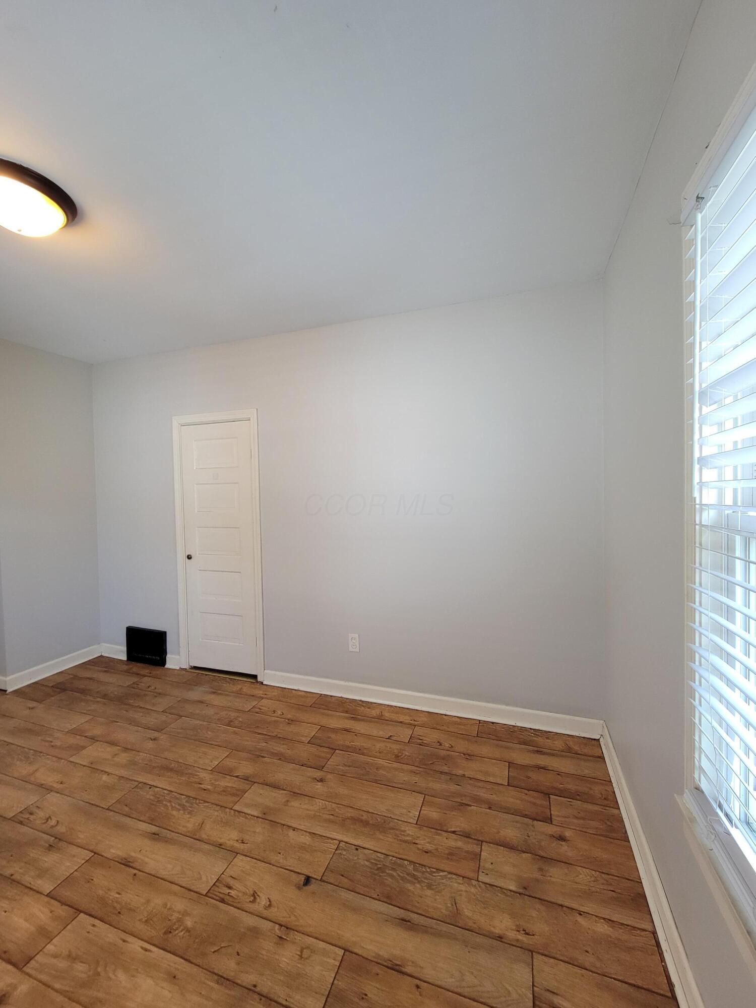 137 Carhart Street Property Photo 35