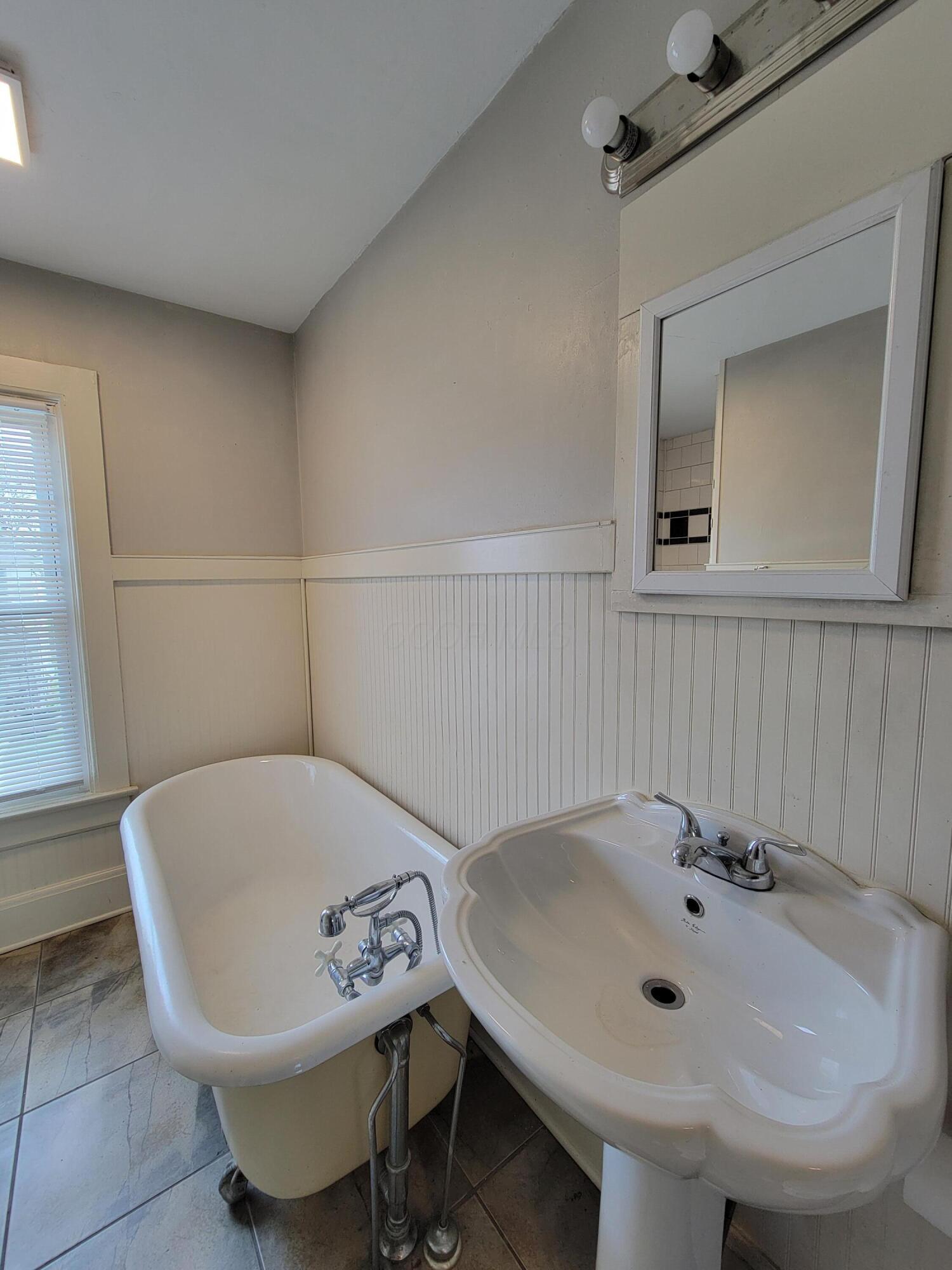 137 Carhart Street Property Photo 37