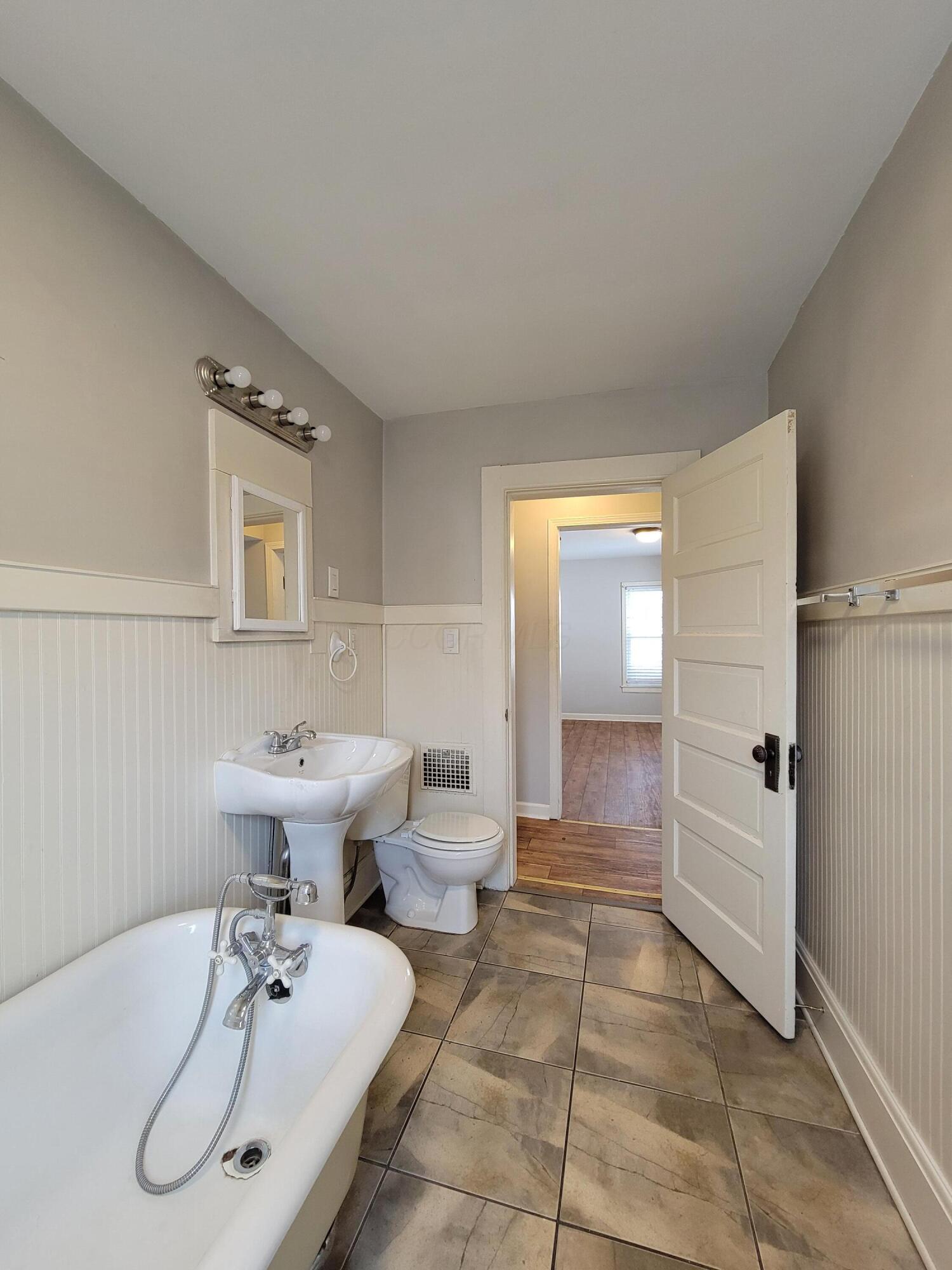 137 Carhart Street Property Photo 42