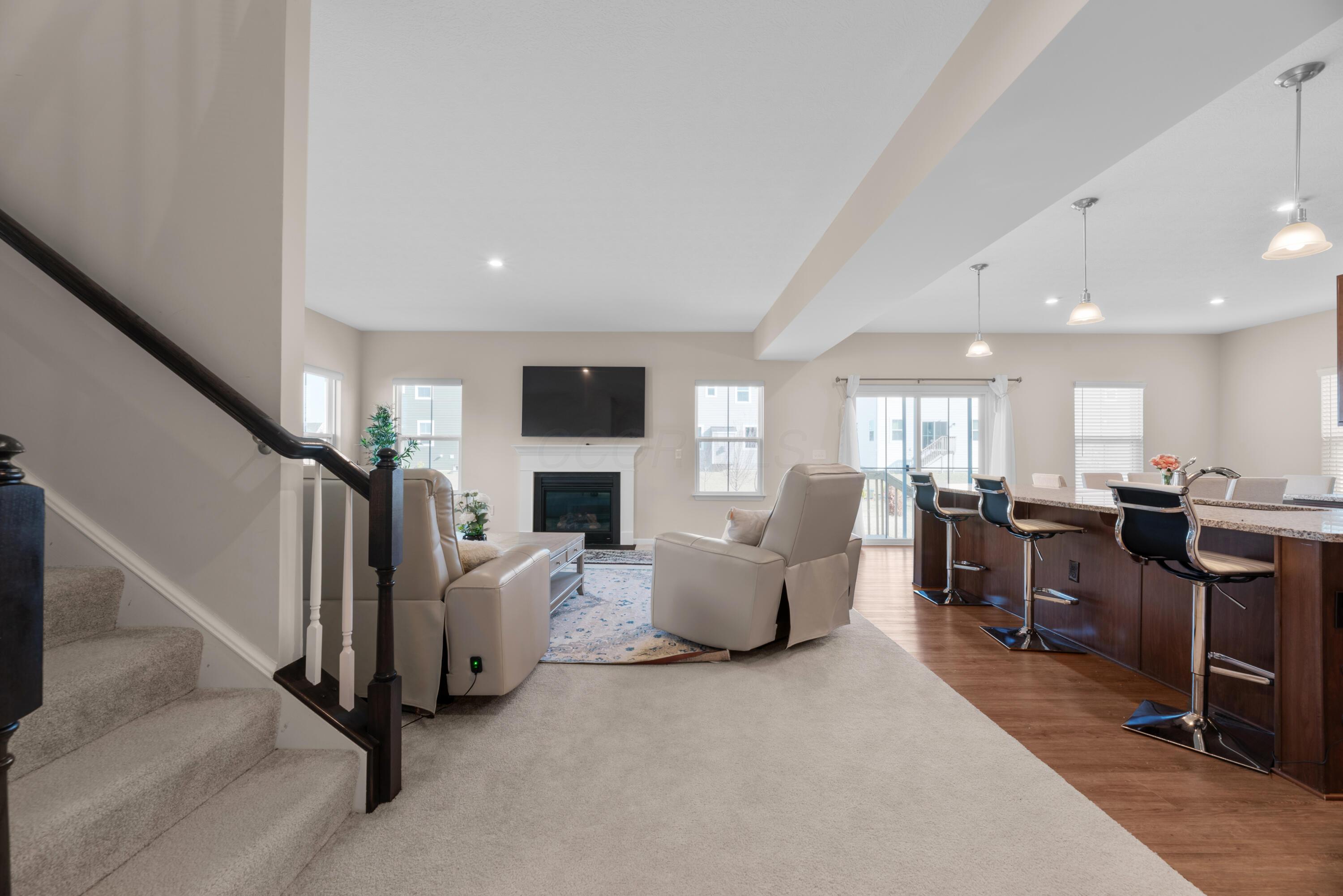 12222 Taylors Way Property Photo 5