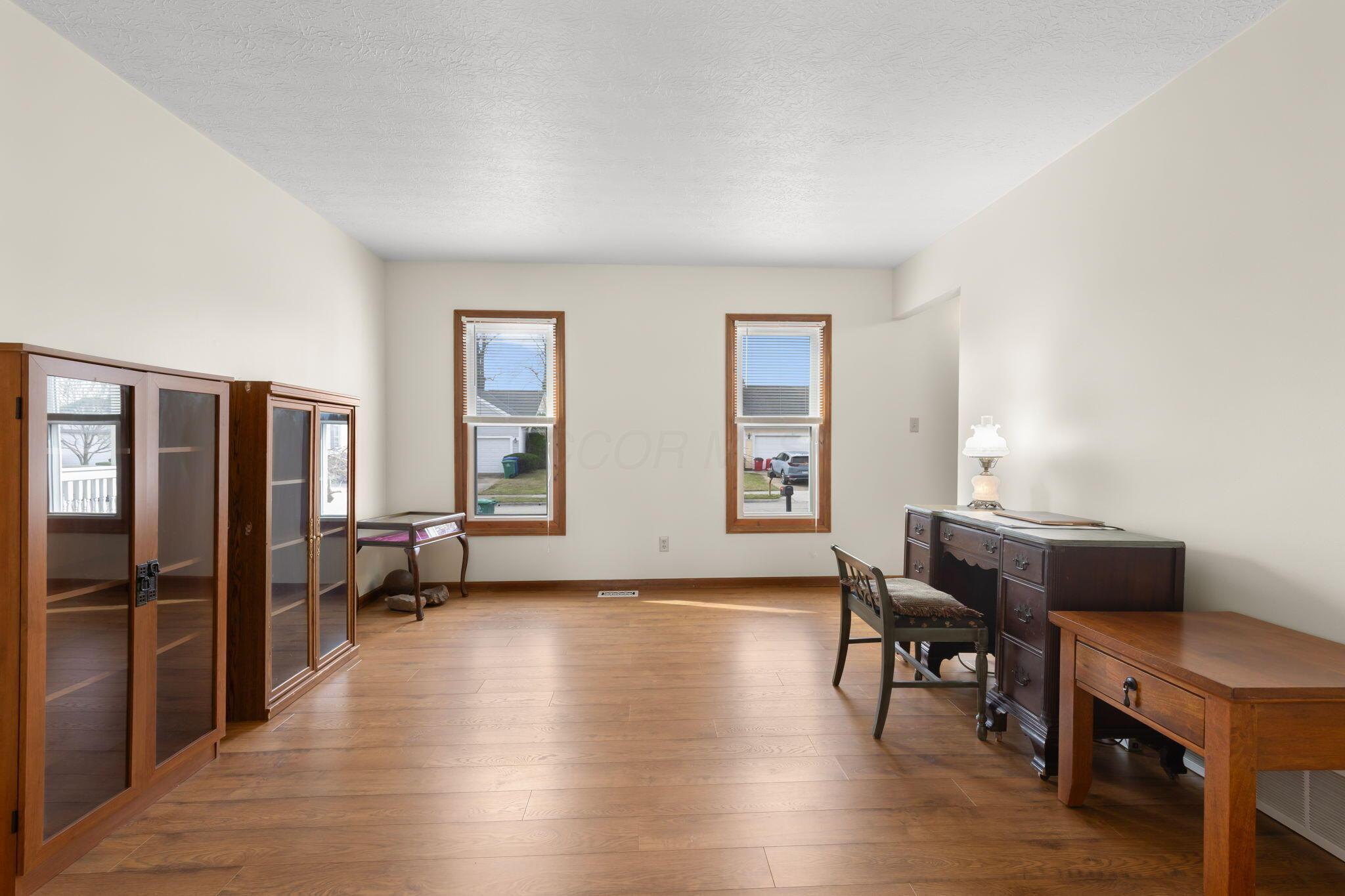 468 Federal Circle Property Photo 8