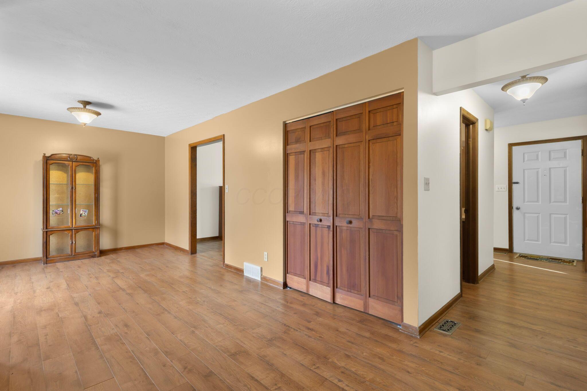 468 Federal Circle Property Photo 14