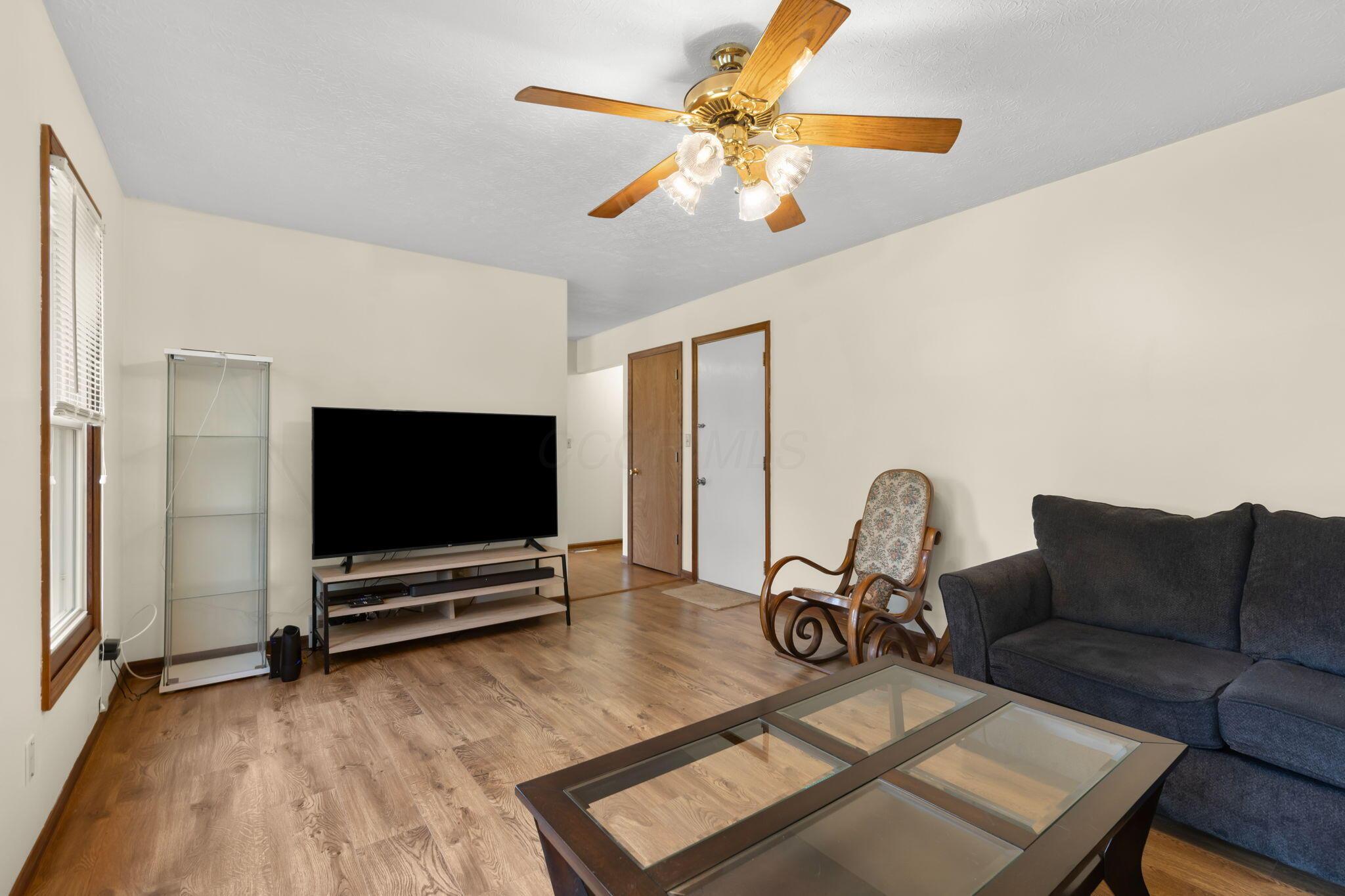 468 Federal Circle Property Photo 17