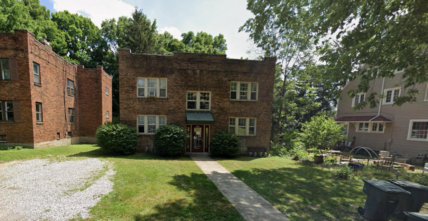 133 W Blake Avenue Property Photo